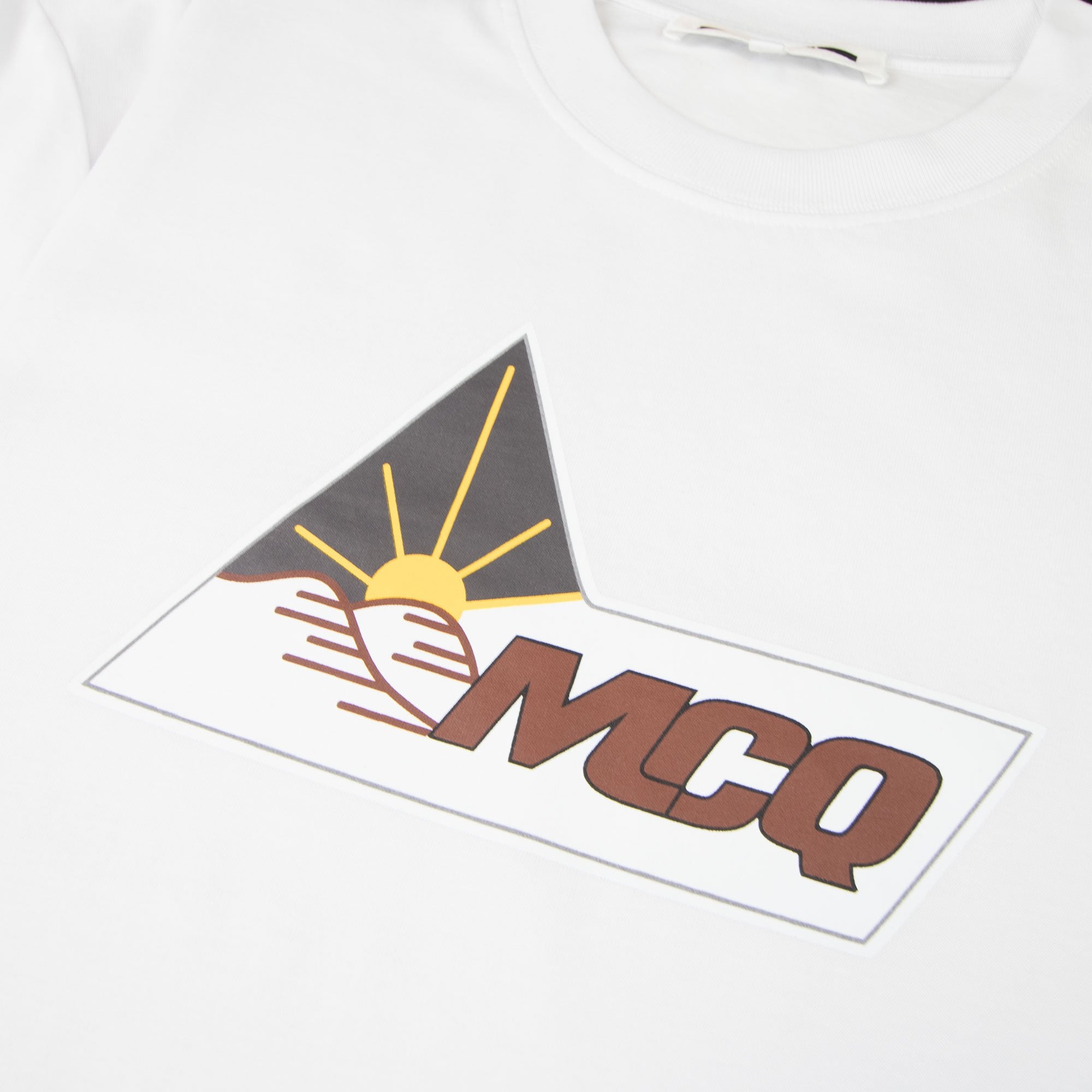 MCQ By Alexander McQueen Sun Logo T-shirt White 9000 – Onu