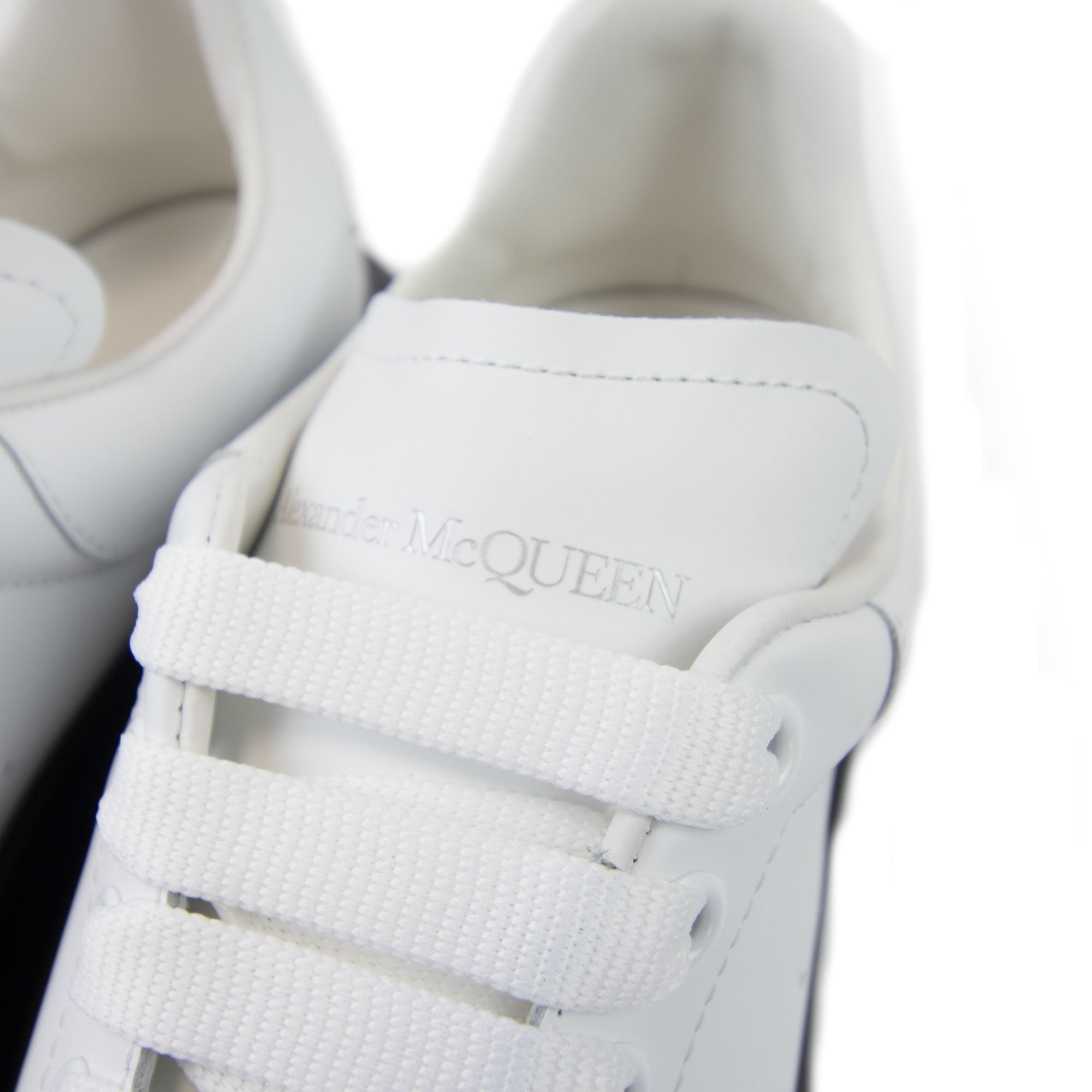 Alexander McQueen Exaggerated-sole Leather Sneakers 9061 White/black