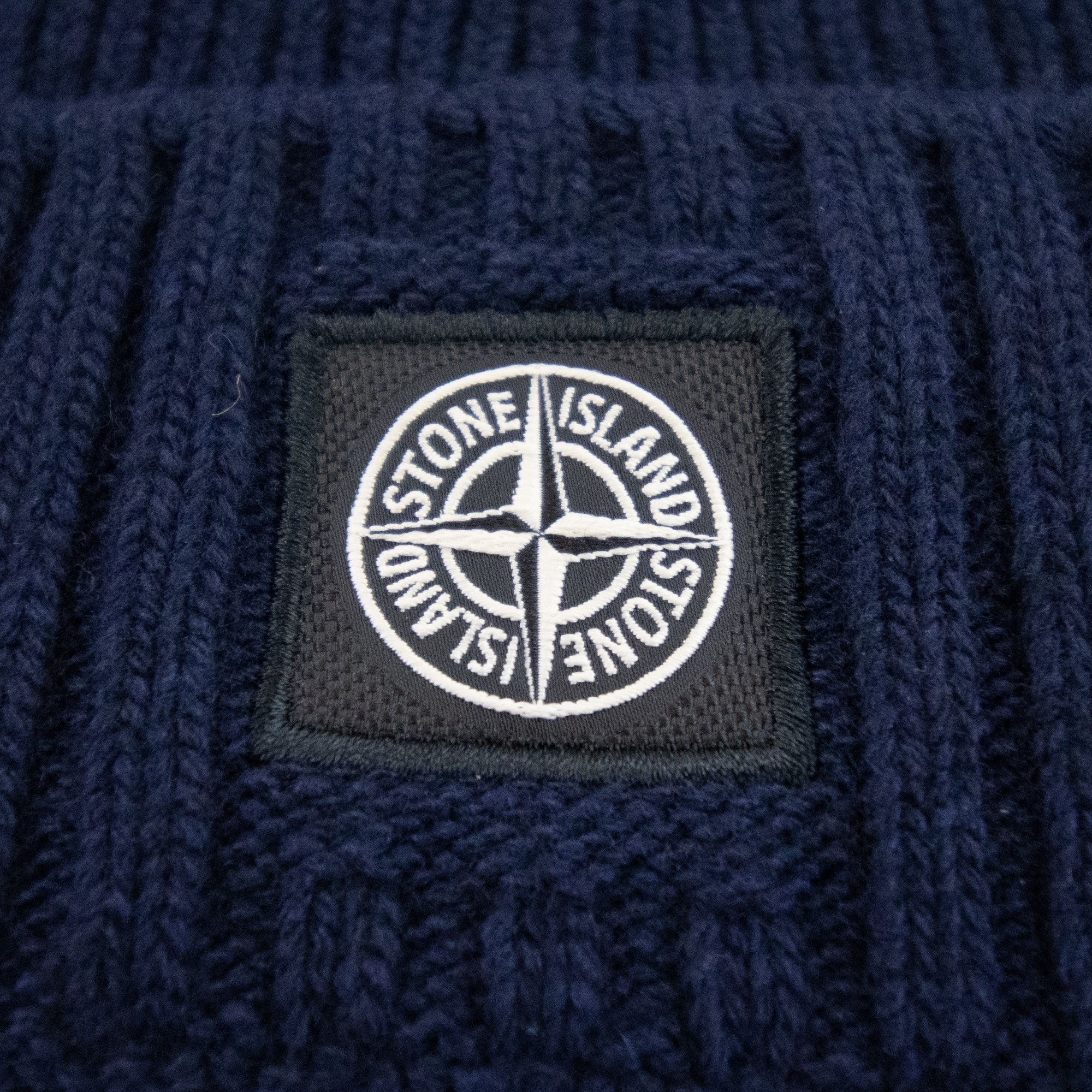 Stone Island Junior Compass Beanie Navy V0020