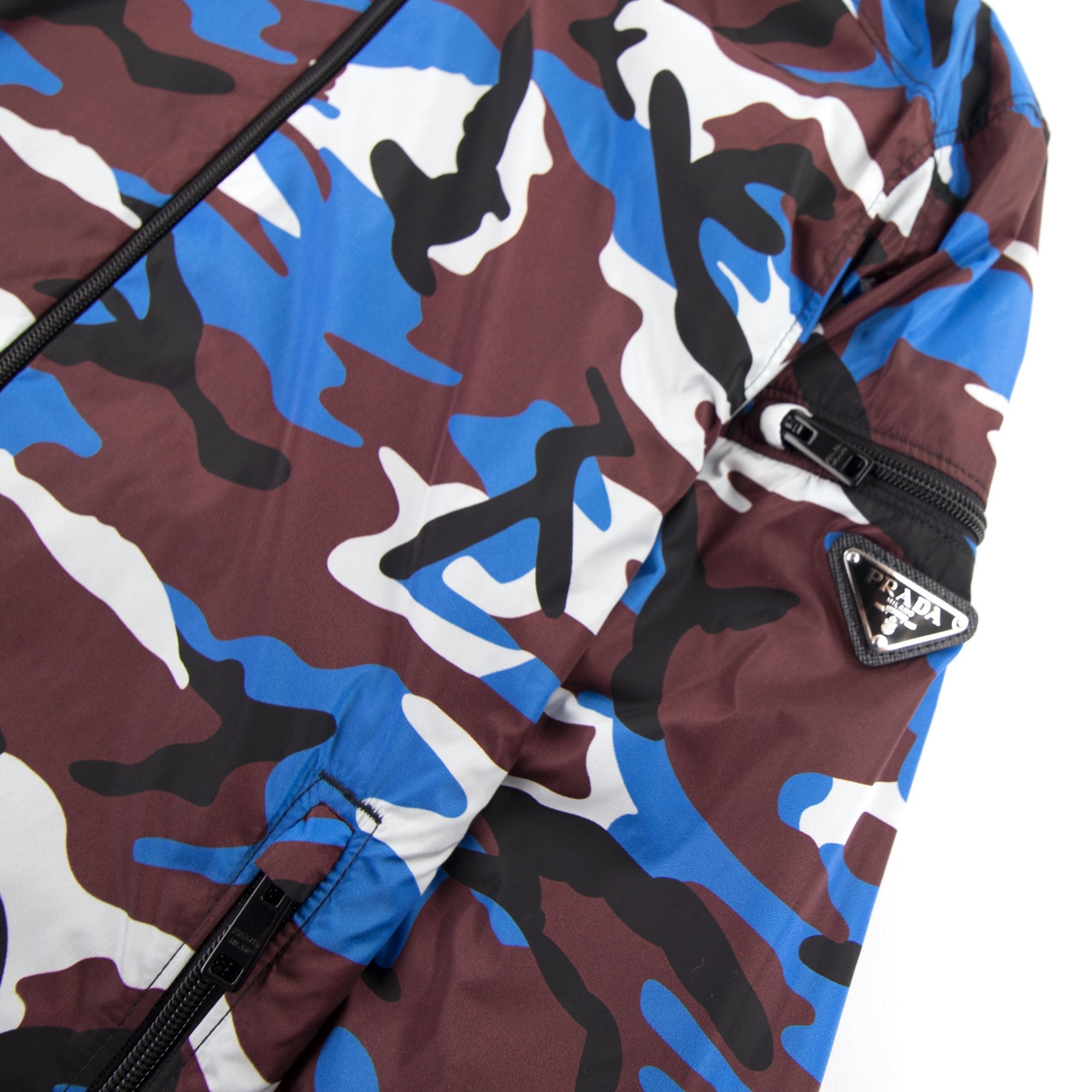 Prada Reversible Camouflage Nylon Jacket Burgundy Camo | ONU – Onu
