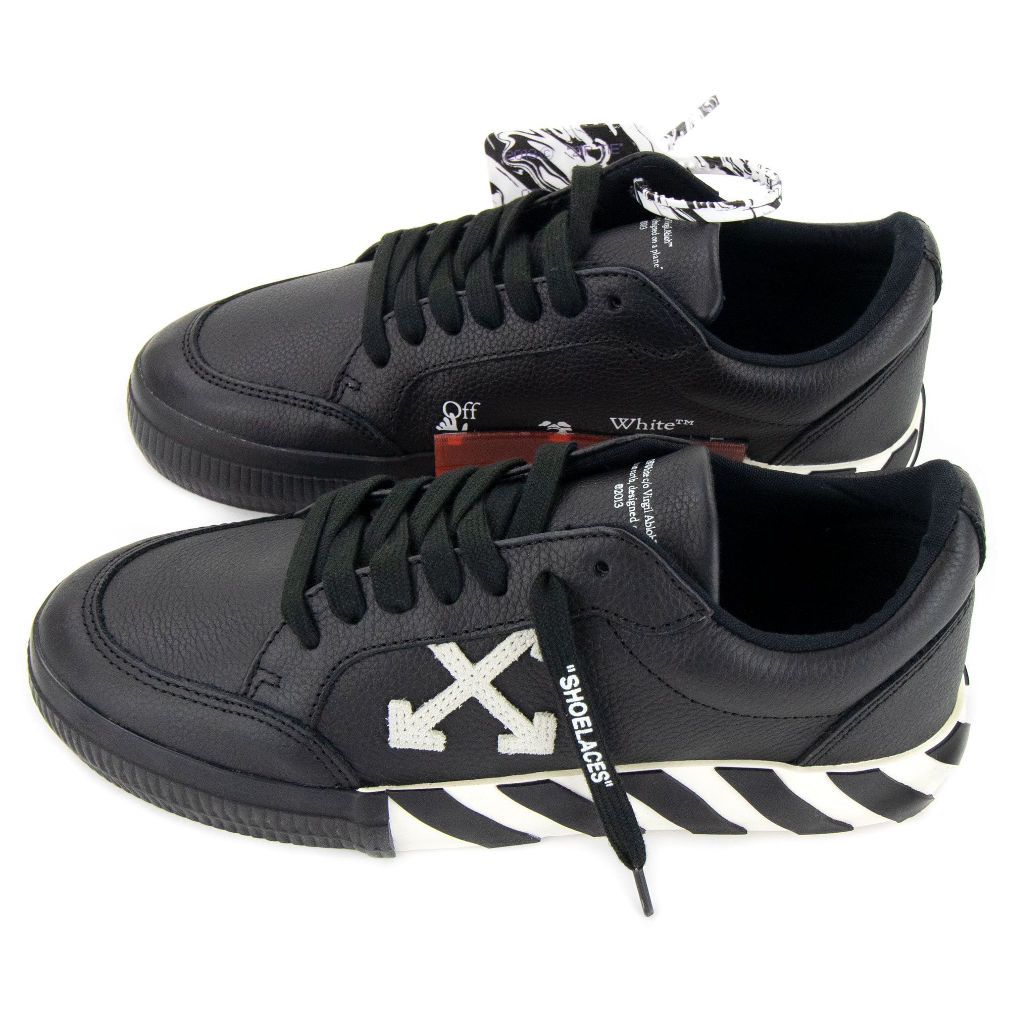 Off White Low Vulcanized Sneaker Black/white
