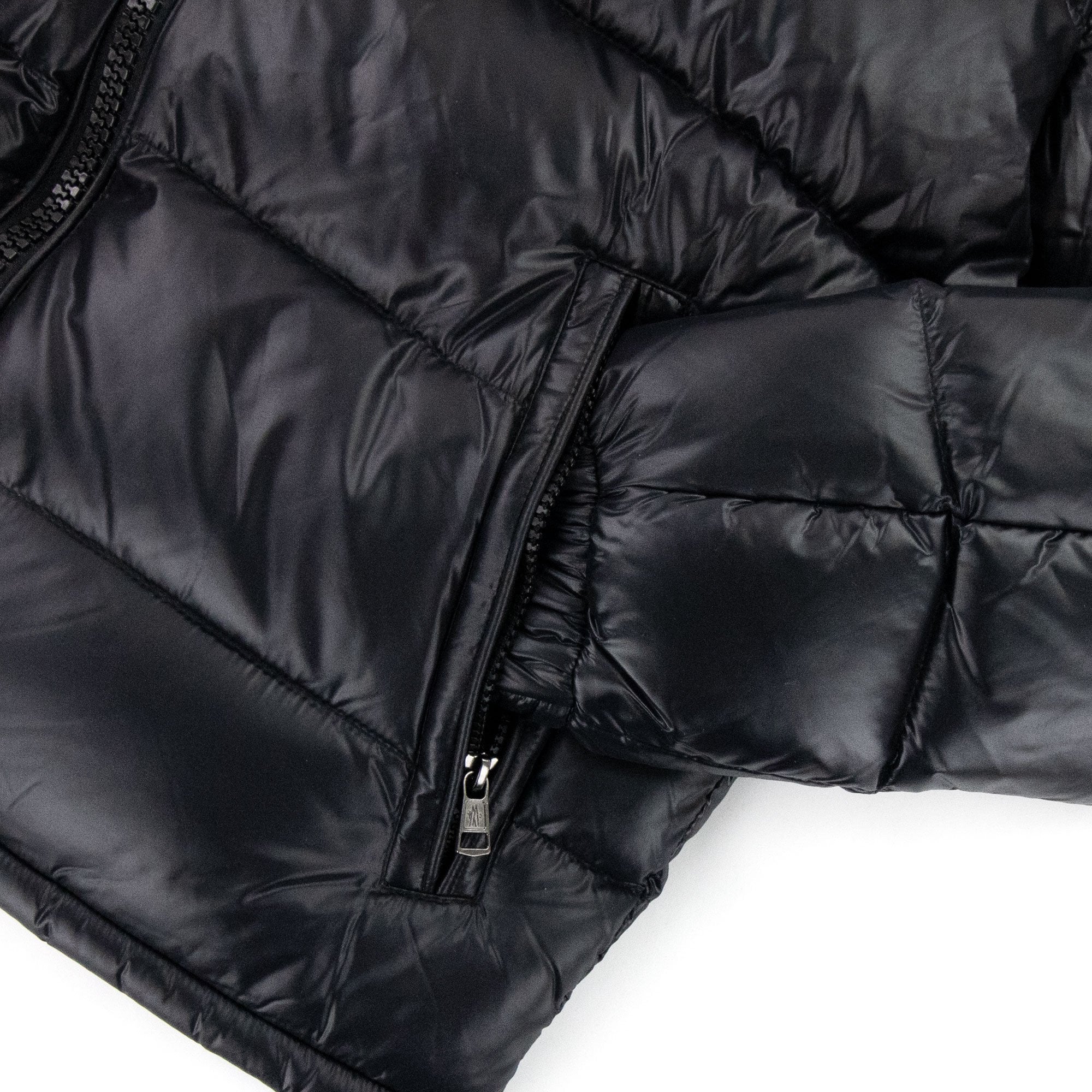 Moncler Maya Short Down Jacket Black 999