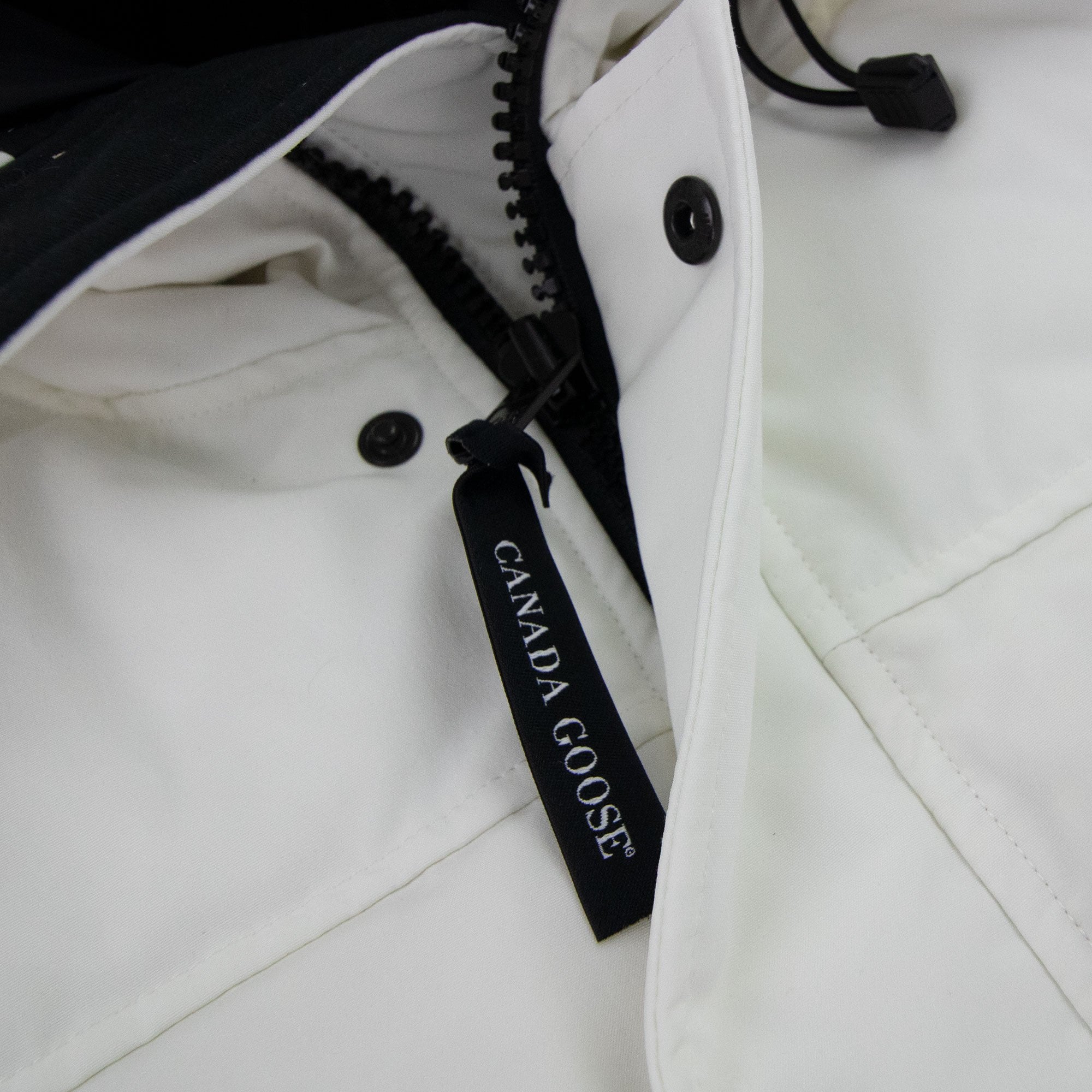 Canada Goose Macmillan Parka White
