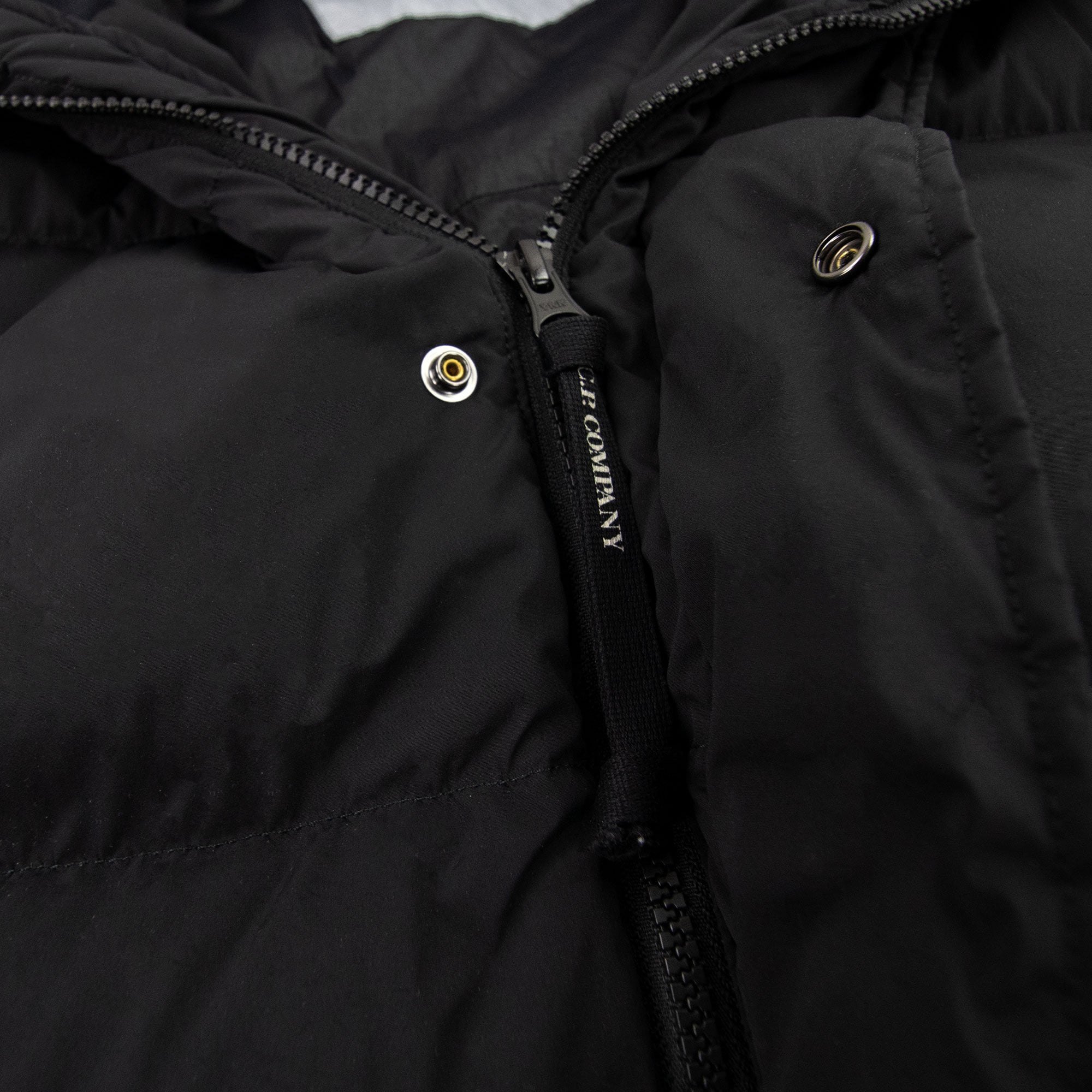 Cp Company Goggle Padding Medium Down Jacket Black 999