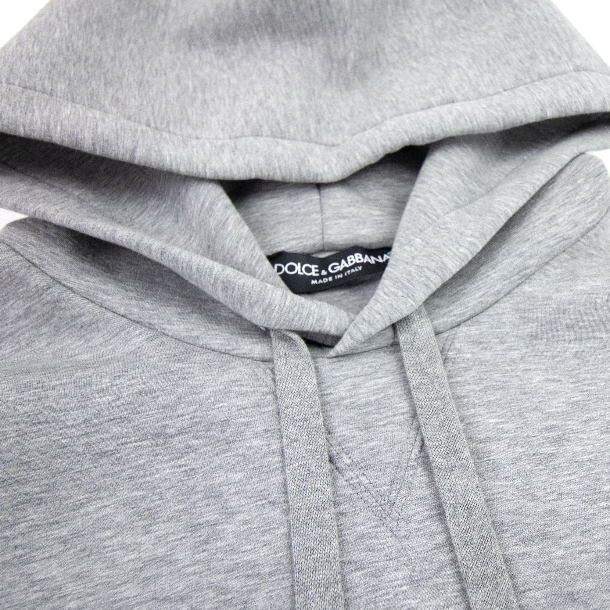 Dolce & Gabbana Dg Metal Logo Hoodied Sweatshirt Grey