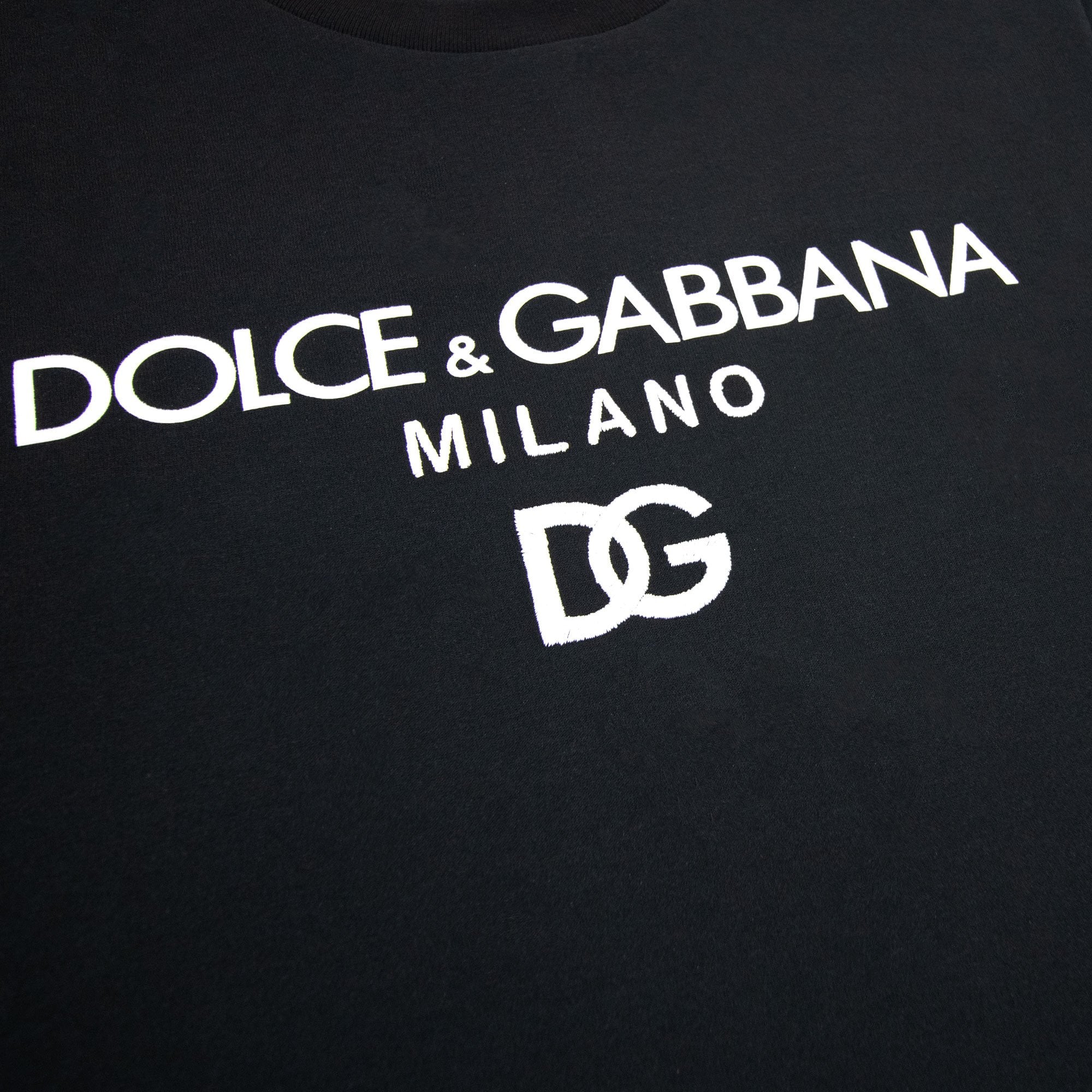 Dolce & Gabbana Cotton T-shirt With Dg Embroidery And Patch Black