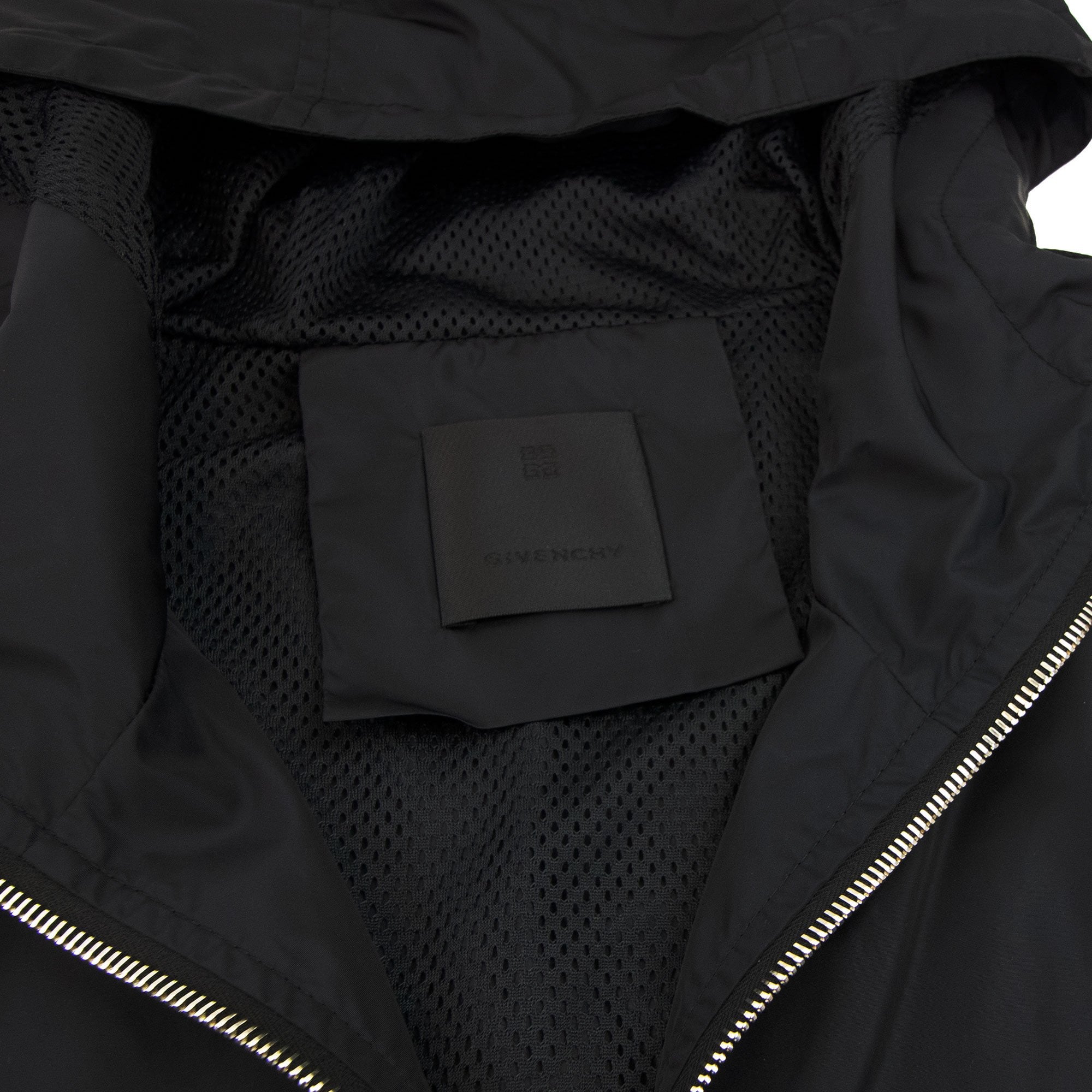 Givenchy Supple Nylon Hoodied Windbreaker Black 001