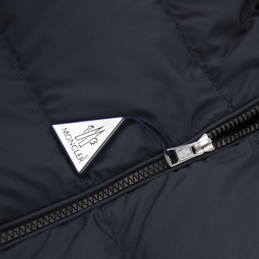 Moncler Cardamine Down Gilet Black 999