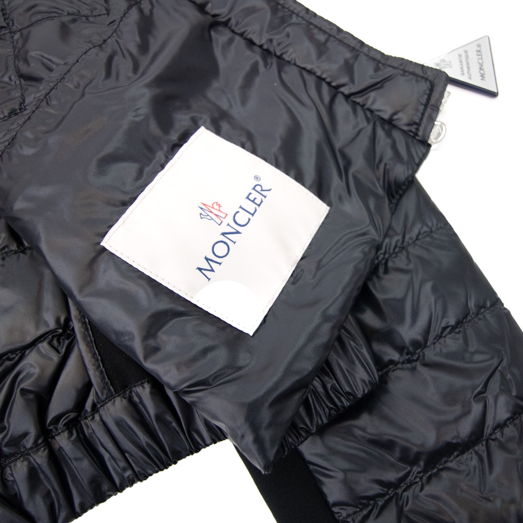 Moncler Women Barneville Down Jacket Black 999