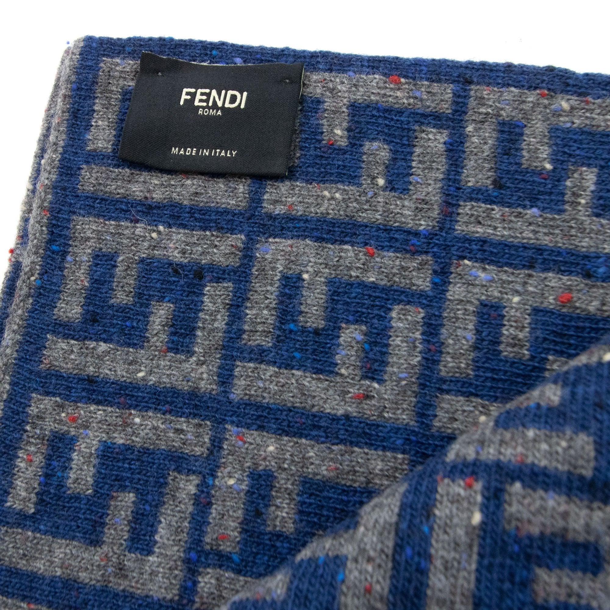 Fendi Sciarpa Maglia Logo Scarf Royal Blue | ONU – Onu