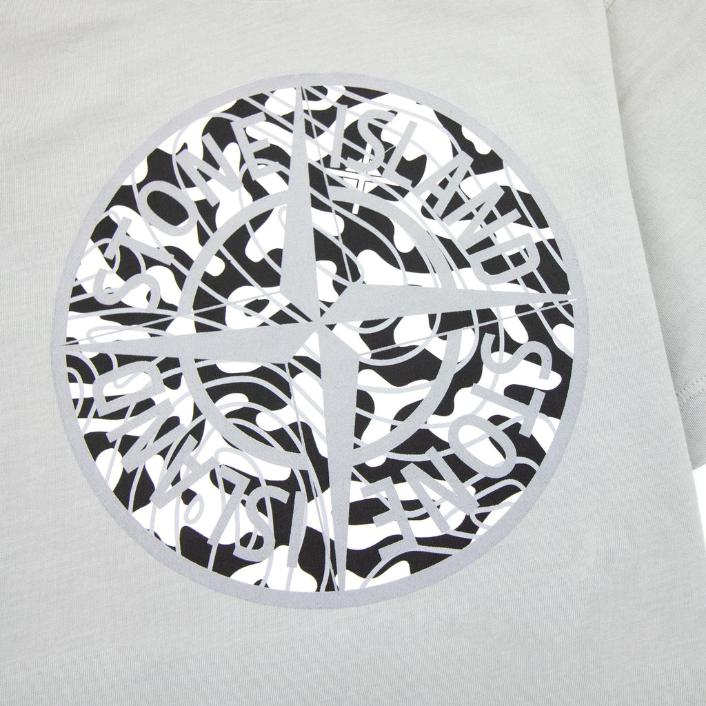 Stone Island Junior 21071 Camo Reflective Logo T Shirt Grey V0064