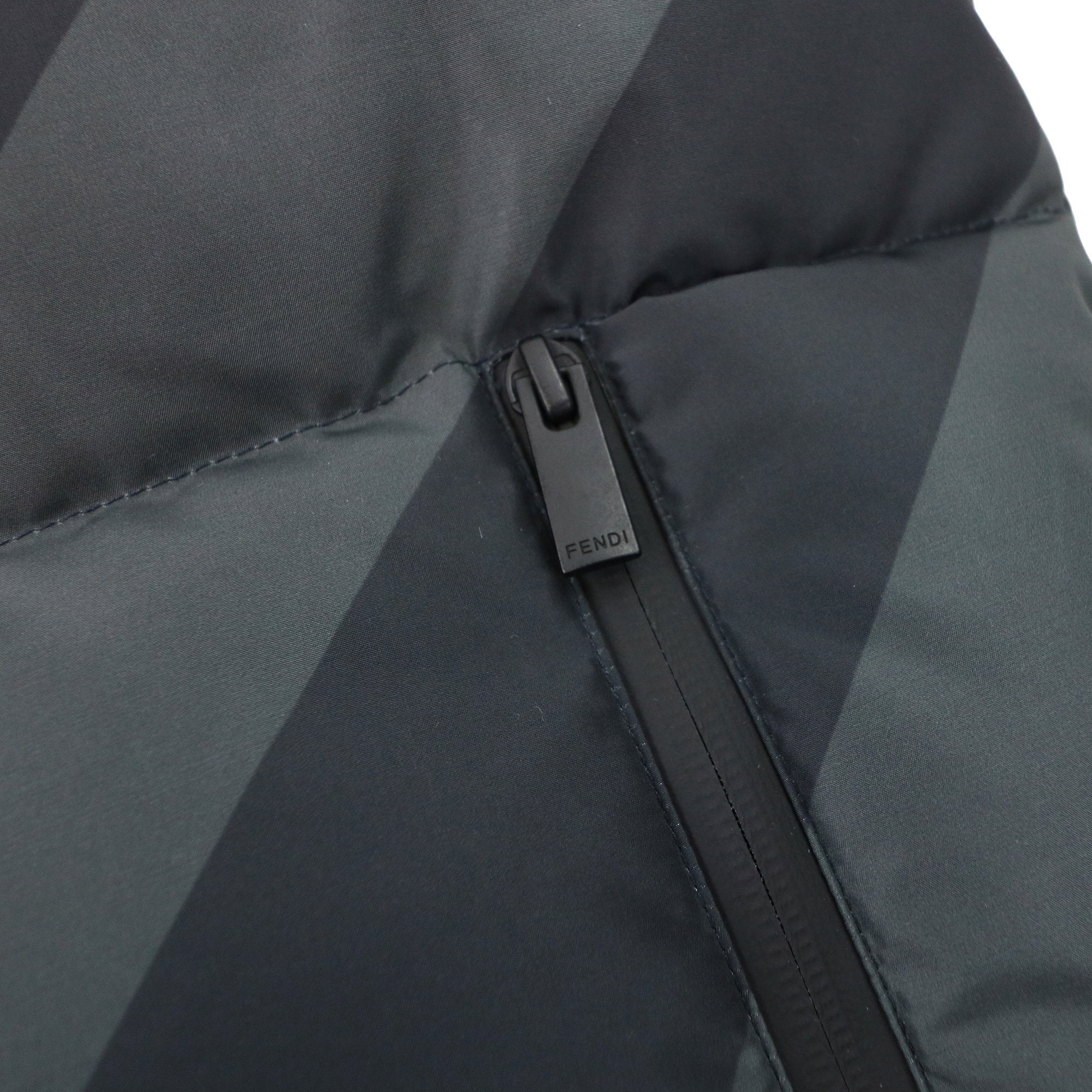 Fendi Ff Logo Rev Gilet Black