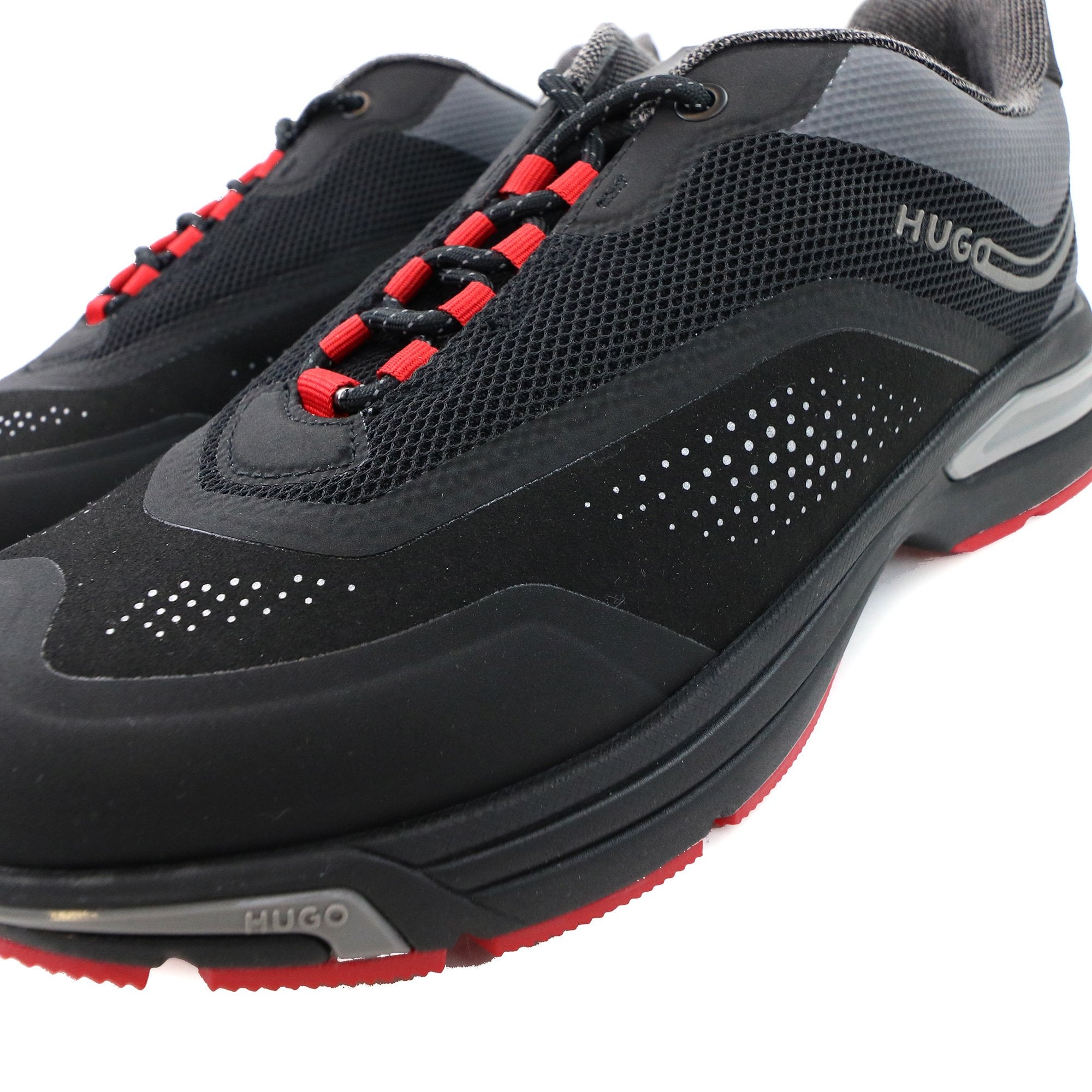 Hugo Axel Runner Mixed Material Trainer Black 001