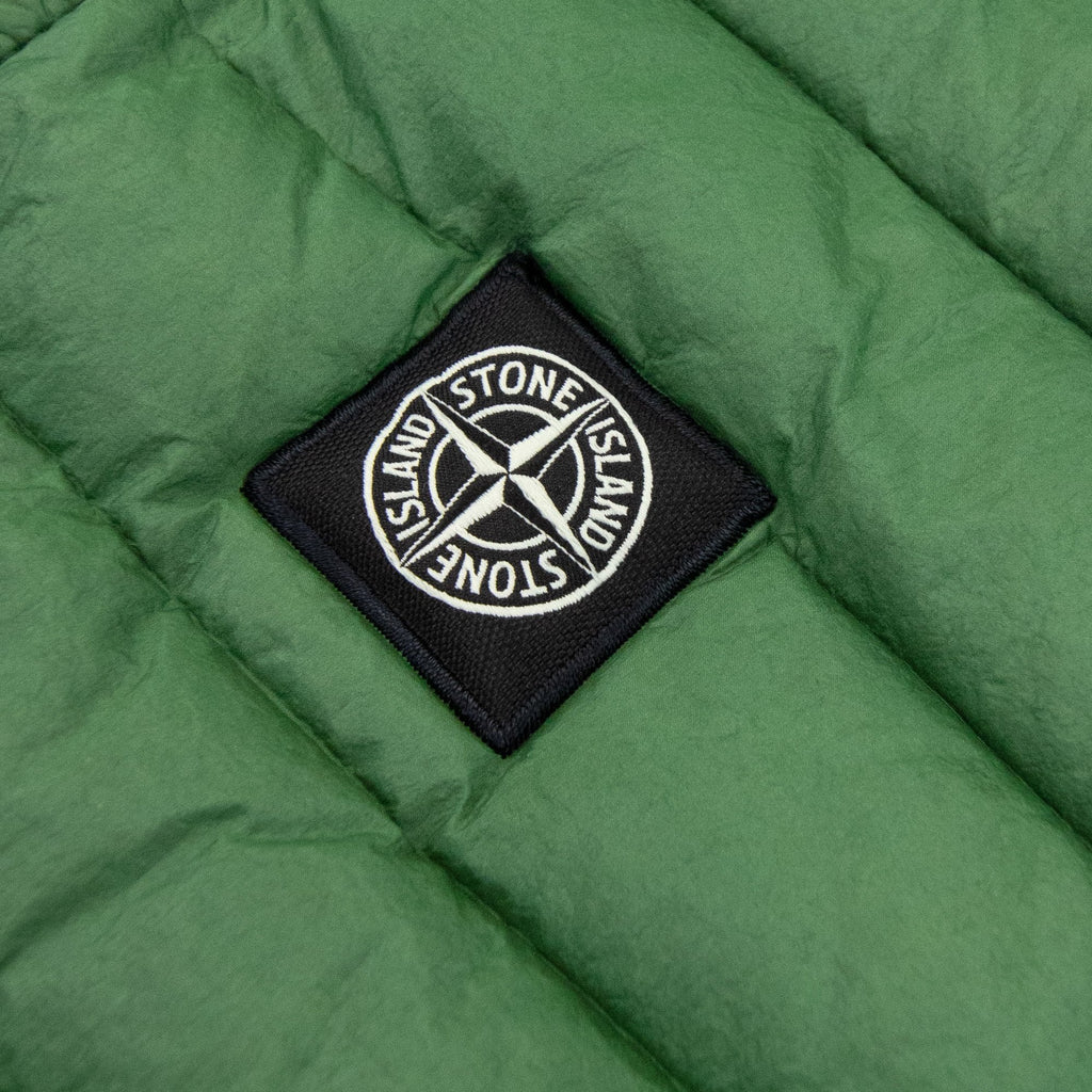 Stone Island Junior G0131 Loom Woven Nylon Gilet Bottle Green V0053