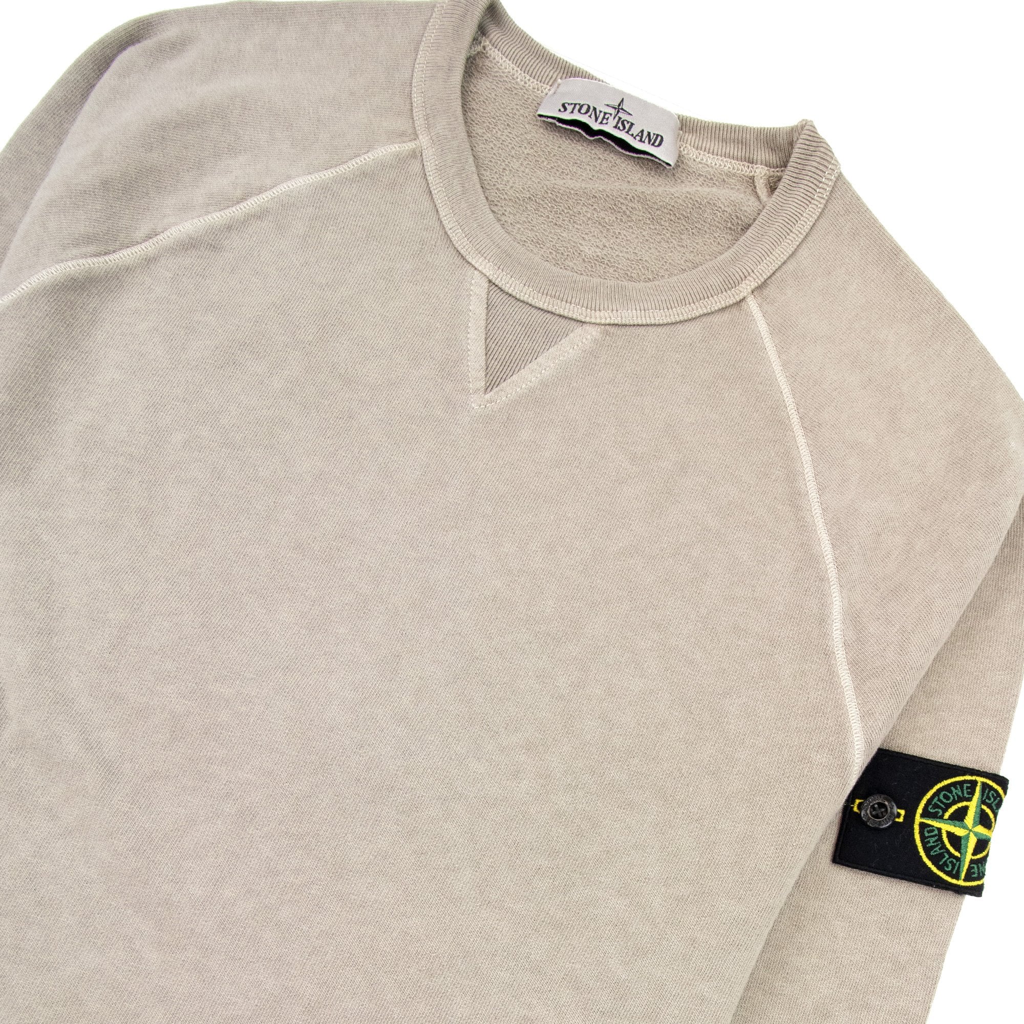 Stone Island 66360 Malfile Fleece Garment Dayed Sweatshirt Dove Grey V0192
