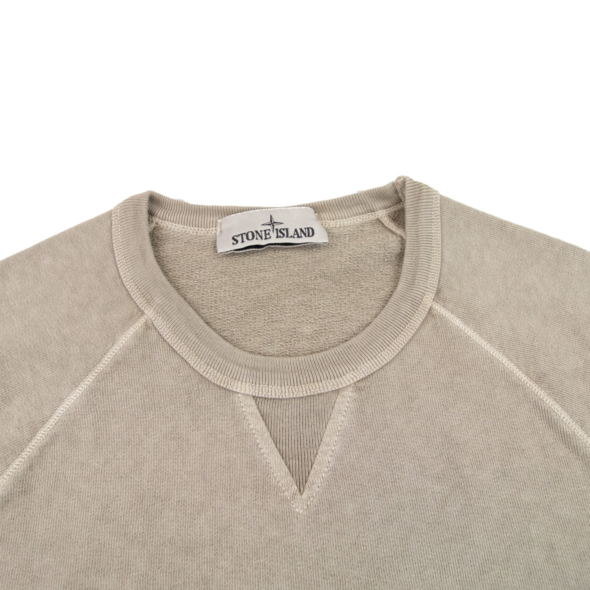 Stone Island 66360 Malfile Fleece Garment Dayed Sweatshirt Dove Grey V0192