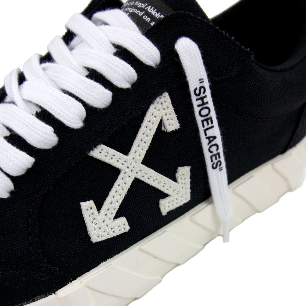 Off White Low Vulcanized Canvas Sneakers Black/white