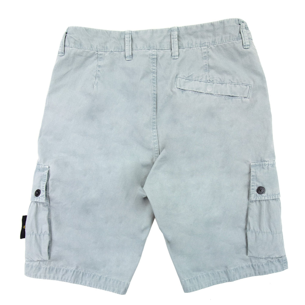 Stone Island 5l11wa Old Treatment Cargo Bermuda Shorts Sky Blue V0141