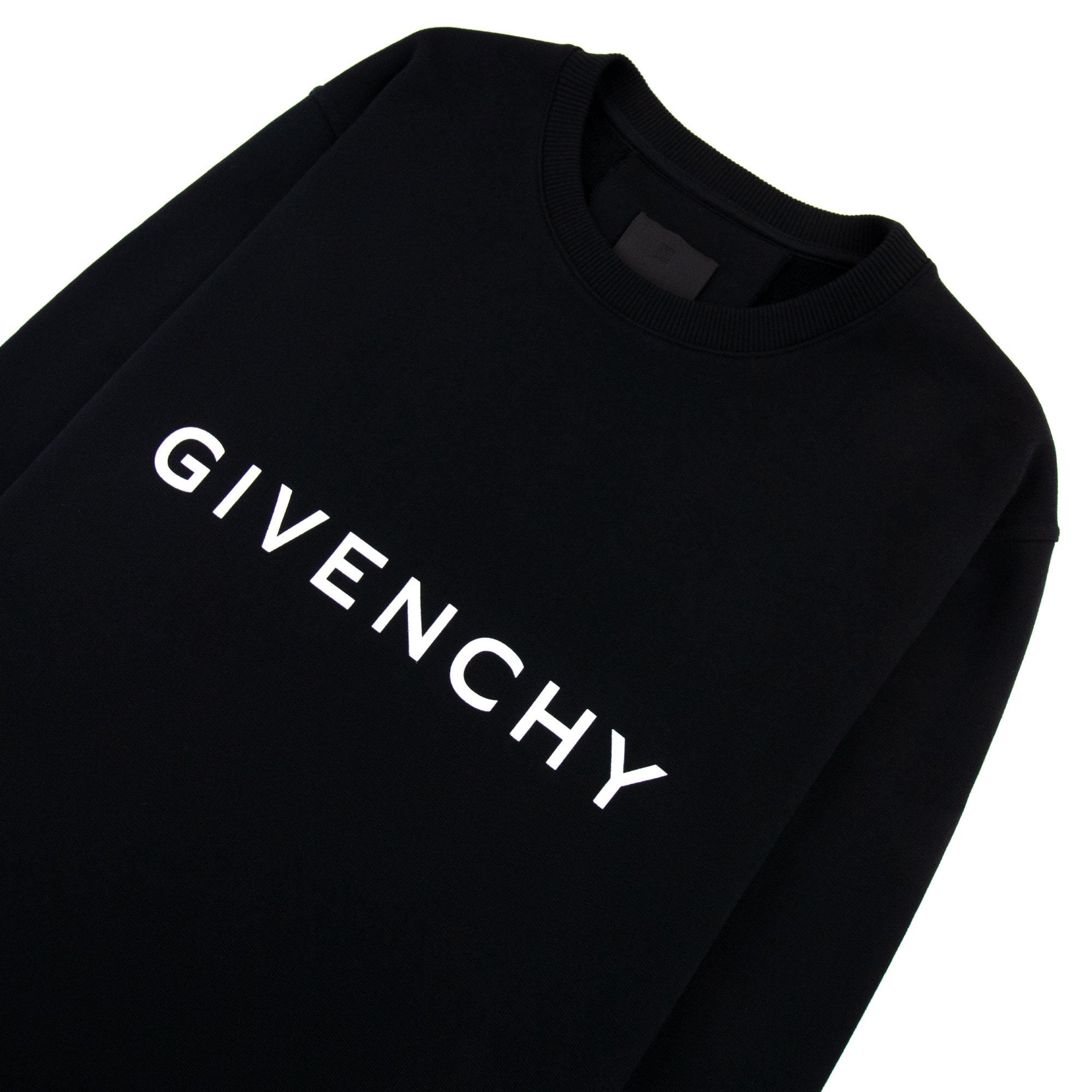 Givenchy Archetype Slim Fit Sweatshirt In Fleece Black 001