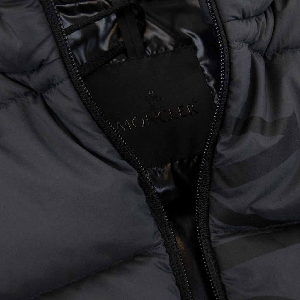 Moncler Amak Padded Down Gilet Grey 934