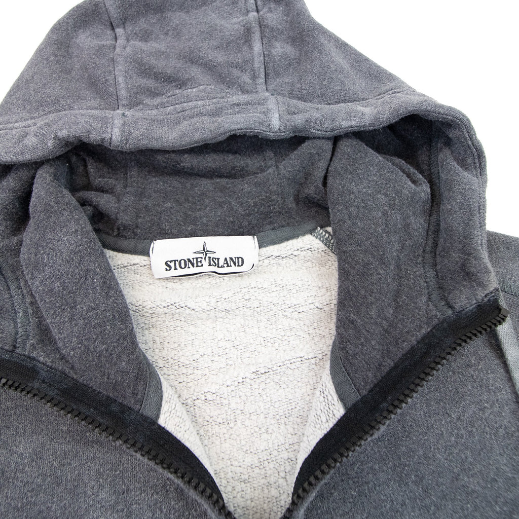 Stone Island 62190 Dust Zip Up Sweatshirt Dark Grey V2m35