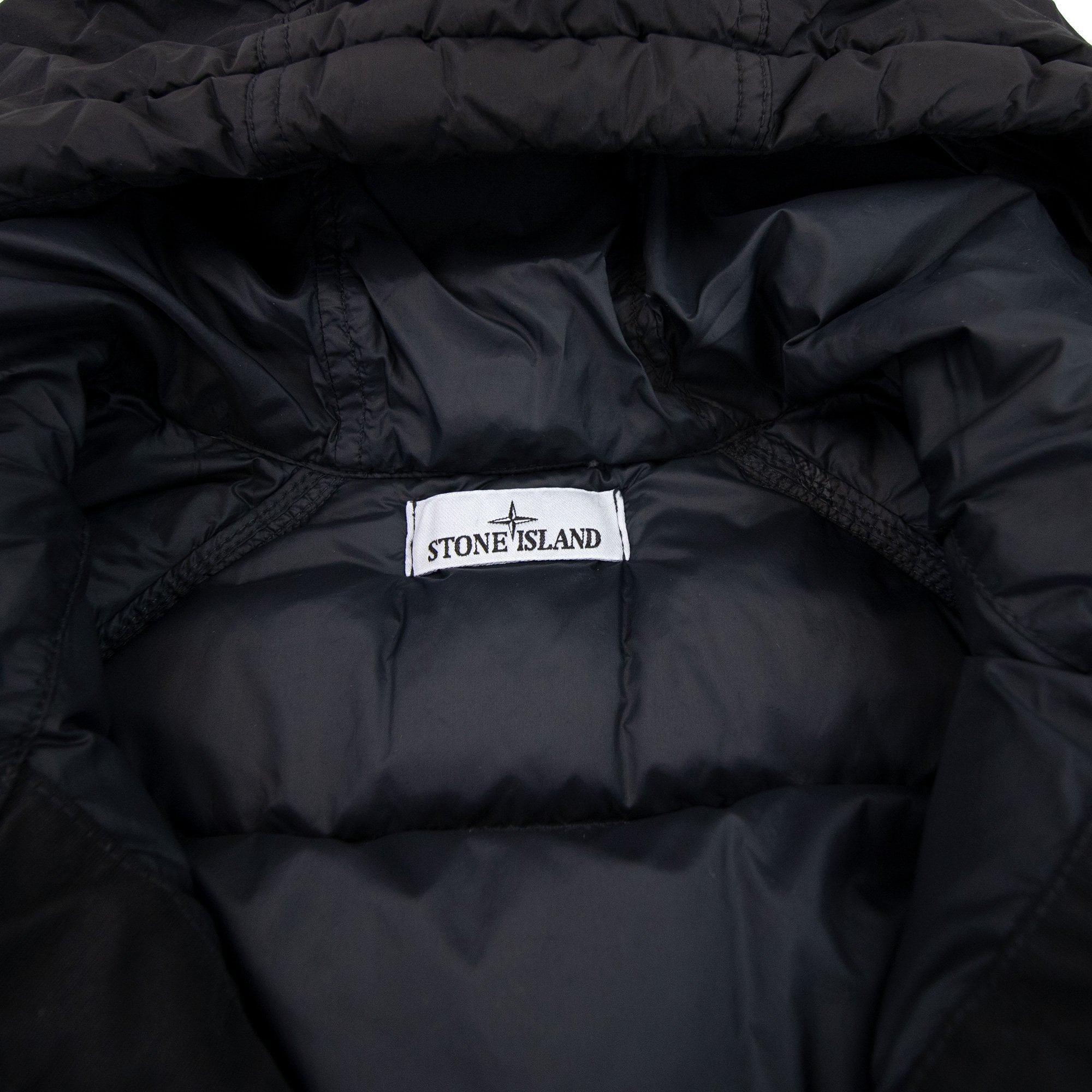 Stone Island 40723 Garment Dyed Crinkle Reps Down Jacket Black V0029