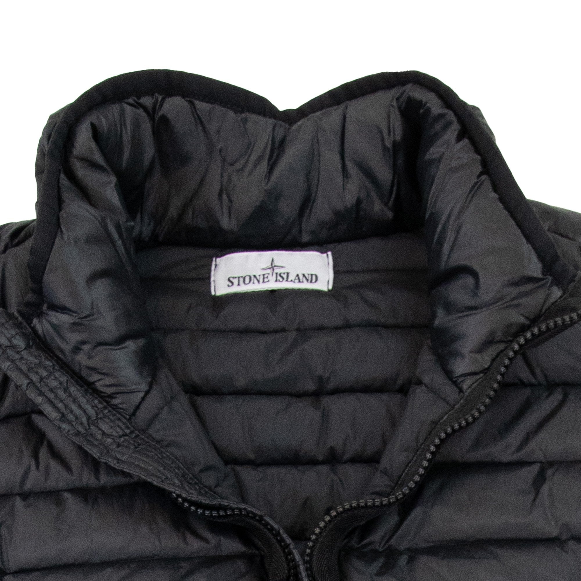 Stone Island 42324 Loom Woven Chambers R Nylon Down Jacket Black V0029
