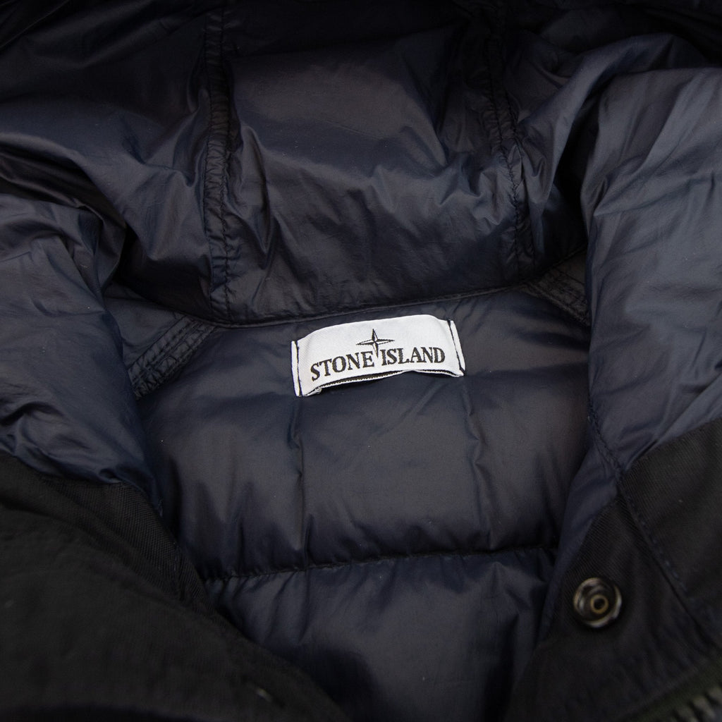 Stone Island 40723 Garment Dyed Crinkle Reps Down Jacket Navy V0020