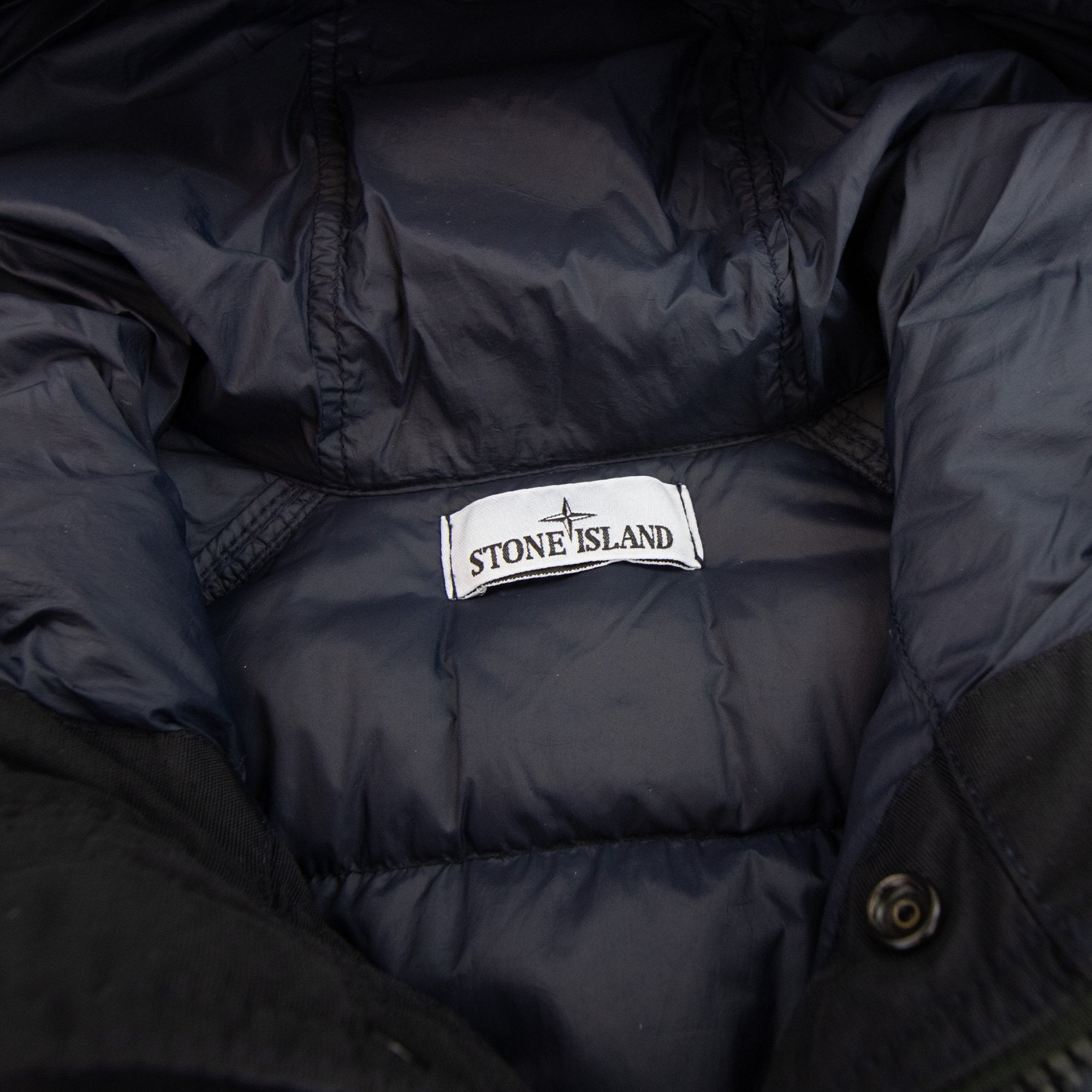 Stone Island 40723 Garment Dyed Crinkle Reps Down Jacket Navy V0020