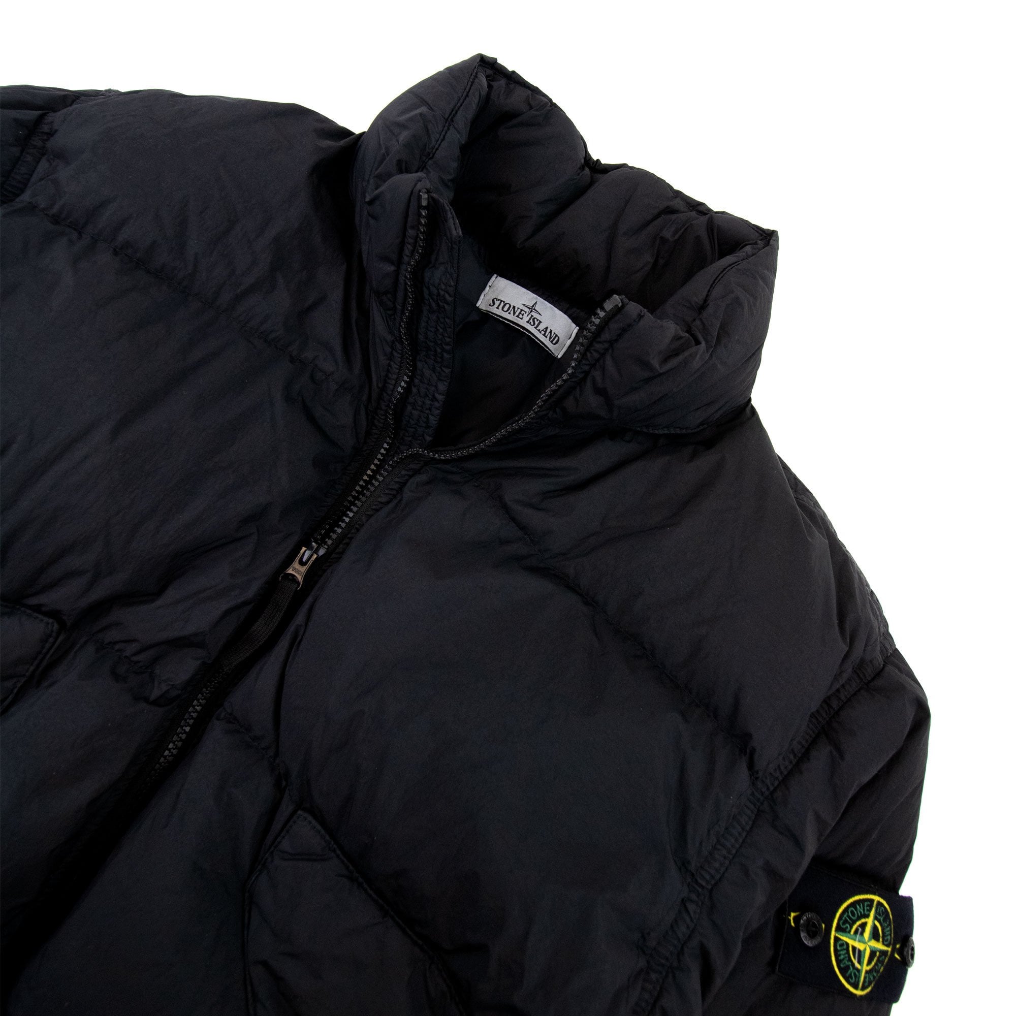 Stone Island 40623 Garment Dyed Crinkle Reps Recycled Nylon Down Black V0029