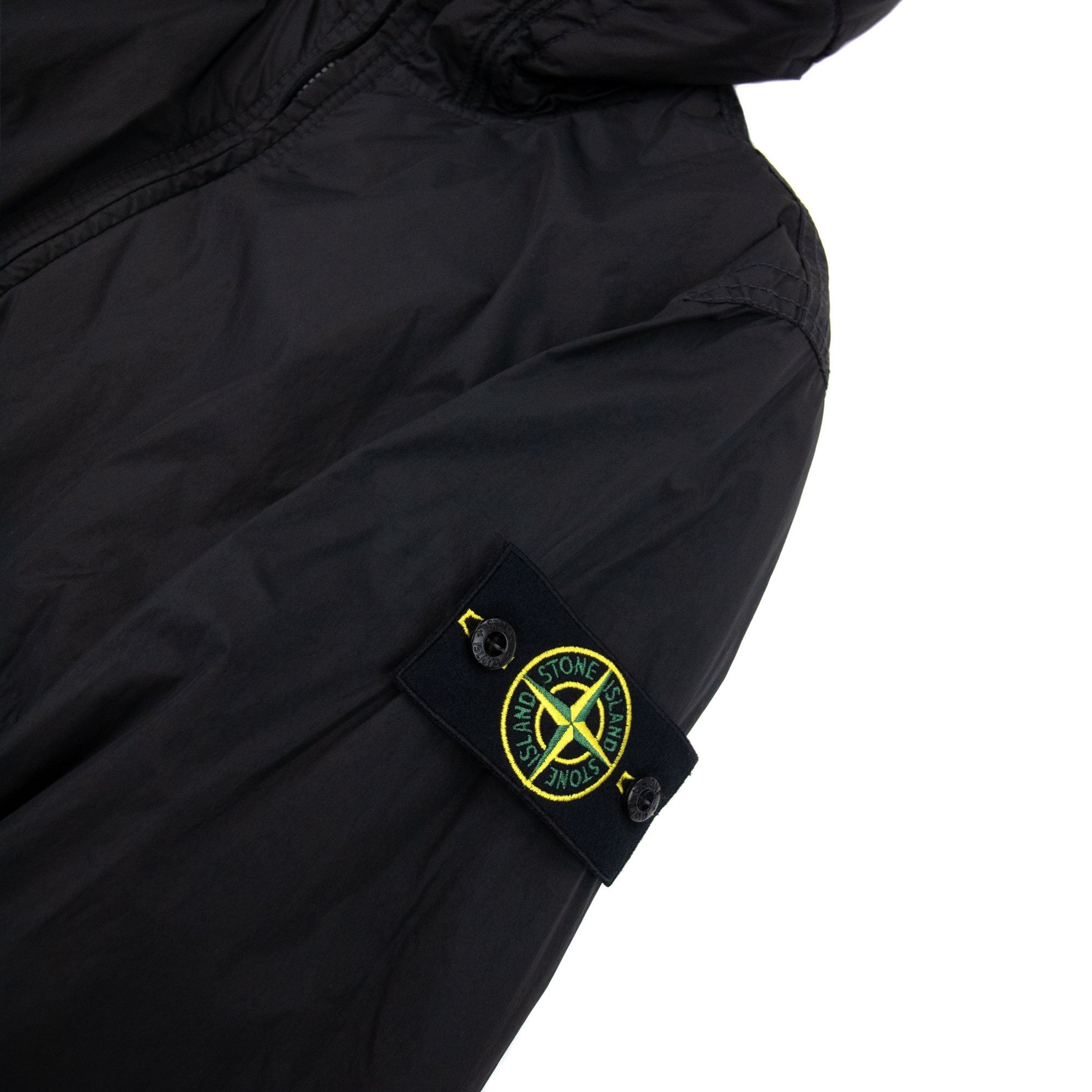Stone Island 40823 Garment Dyed Crinkle Reps Recycled Nylon With Primaloft®-tc Black V0029
