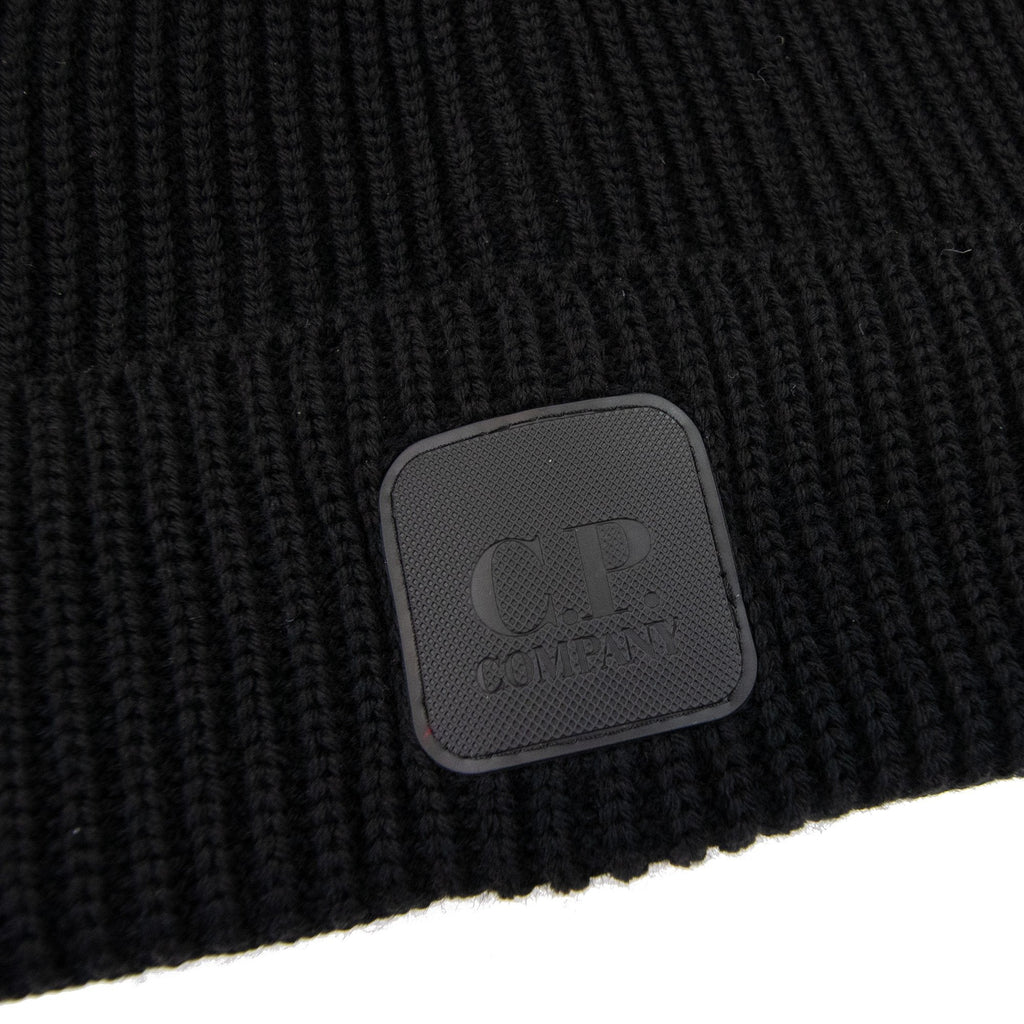 Cp Company Metropolis Series Extrafine Merino Wool Logo Beanie Black 999