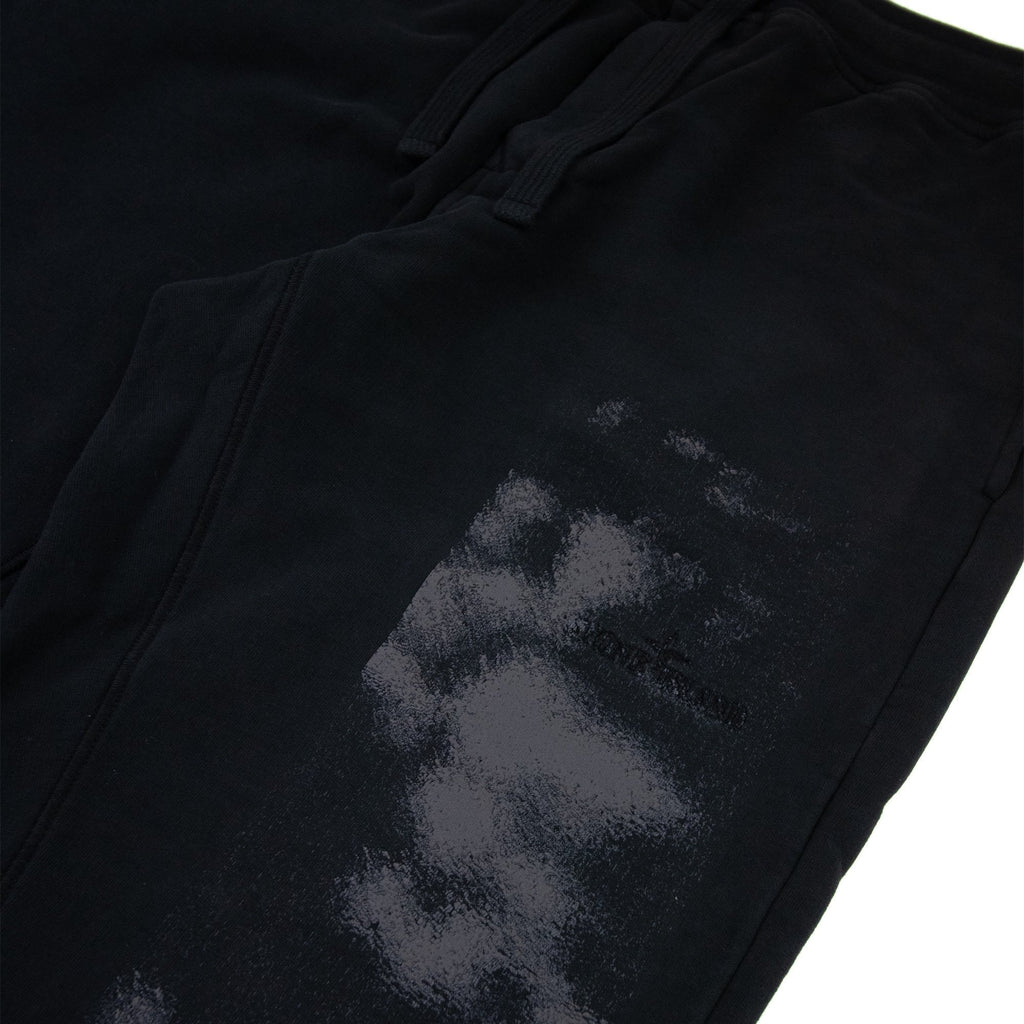 Stone Island 66762 ‘foam Two’ Print And Embroidery Bottoms Black V0029