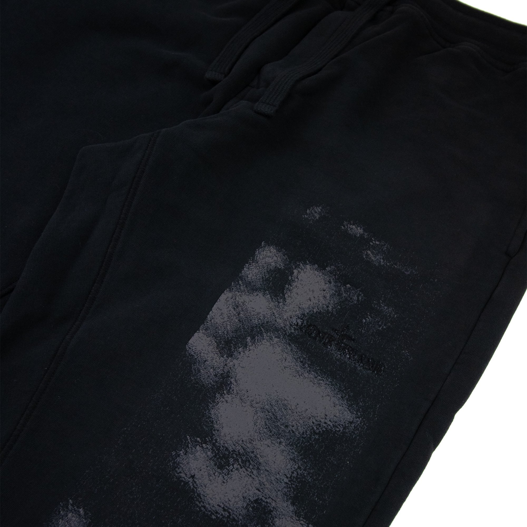 Stone Island 66762 ‘foam Two’ Print And Embroidery Bottoms Black V0029
