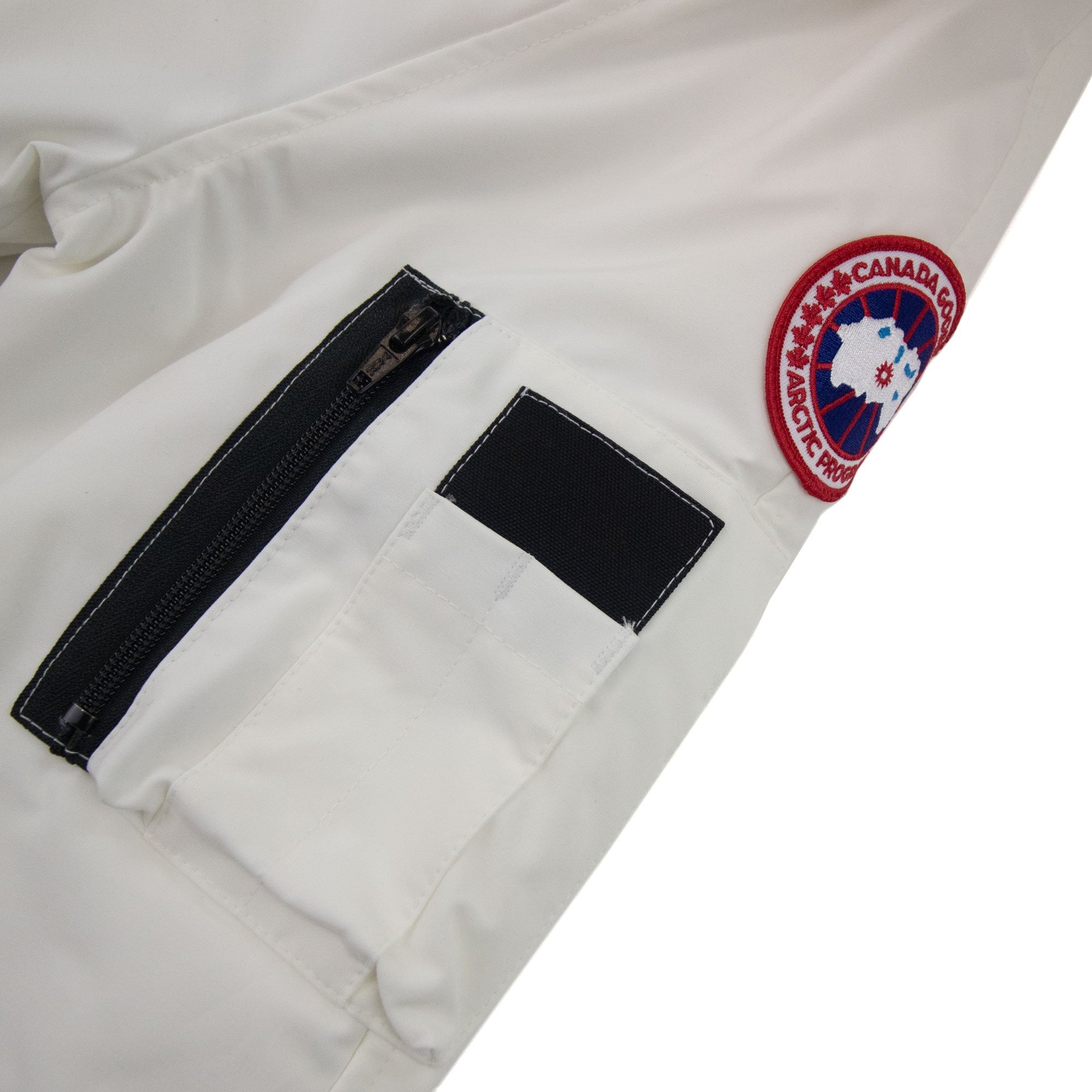 Canada Goose Chelliwack Women Bomber Jacket White 433