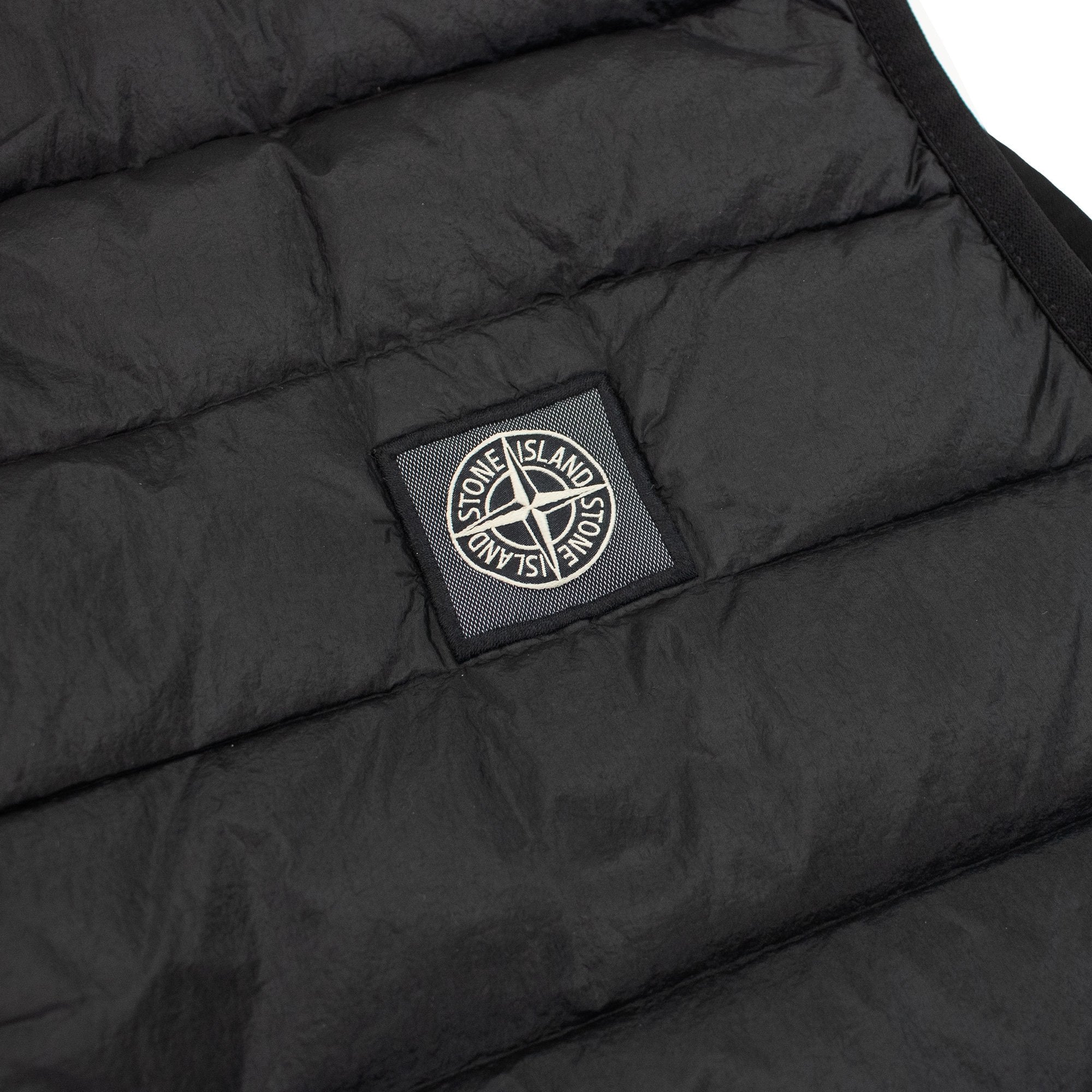 Stone Island G0524 Loom Woven Chambers R Nylon Down Tc Gilet Black V0029