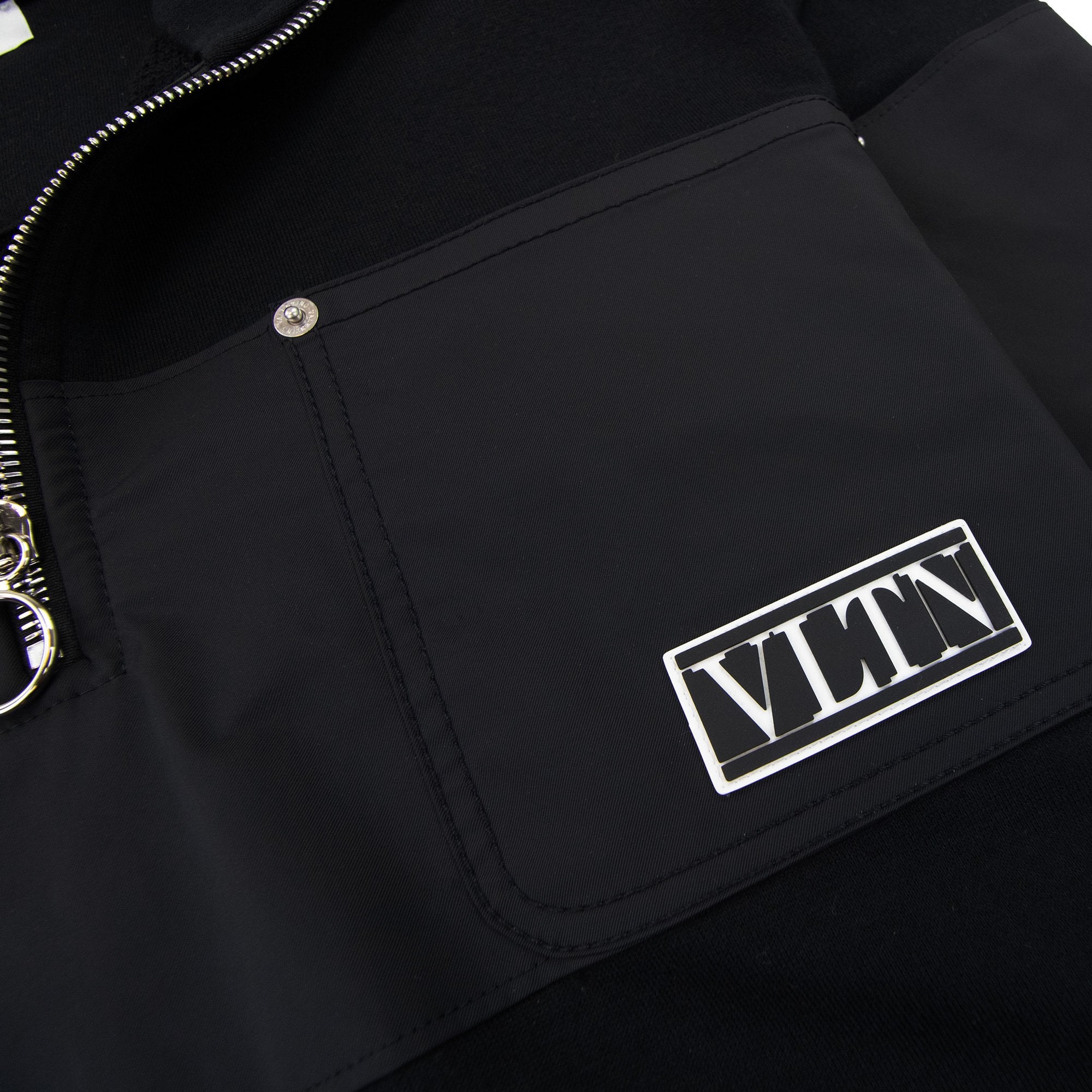 Valentino Panel Detail Logo Patch Sweatshirt Black 0no