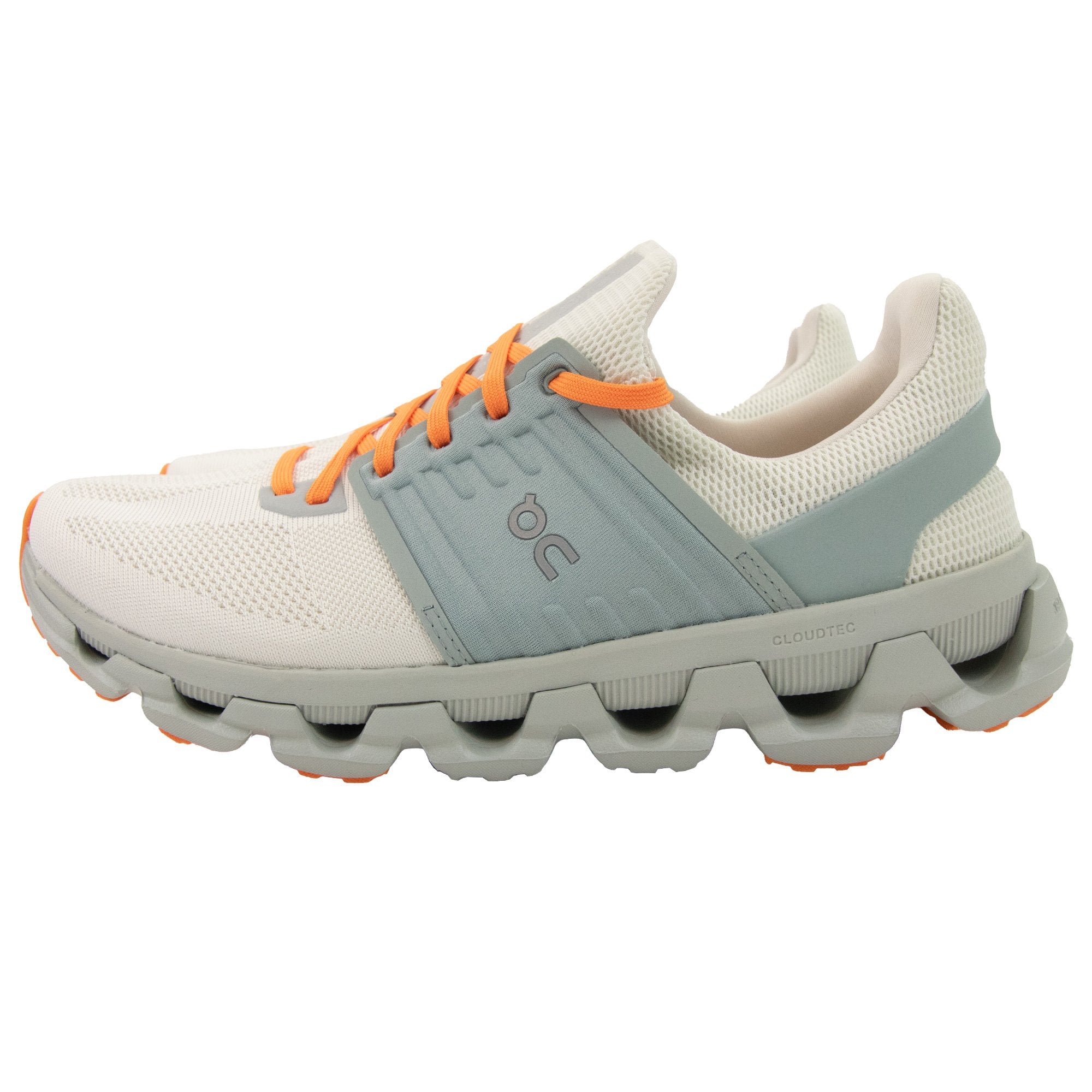 On Running Cloud Swift 3 Running Trainer Ivory/mineral