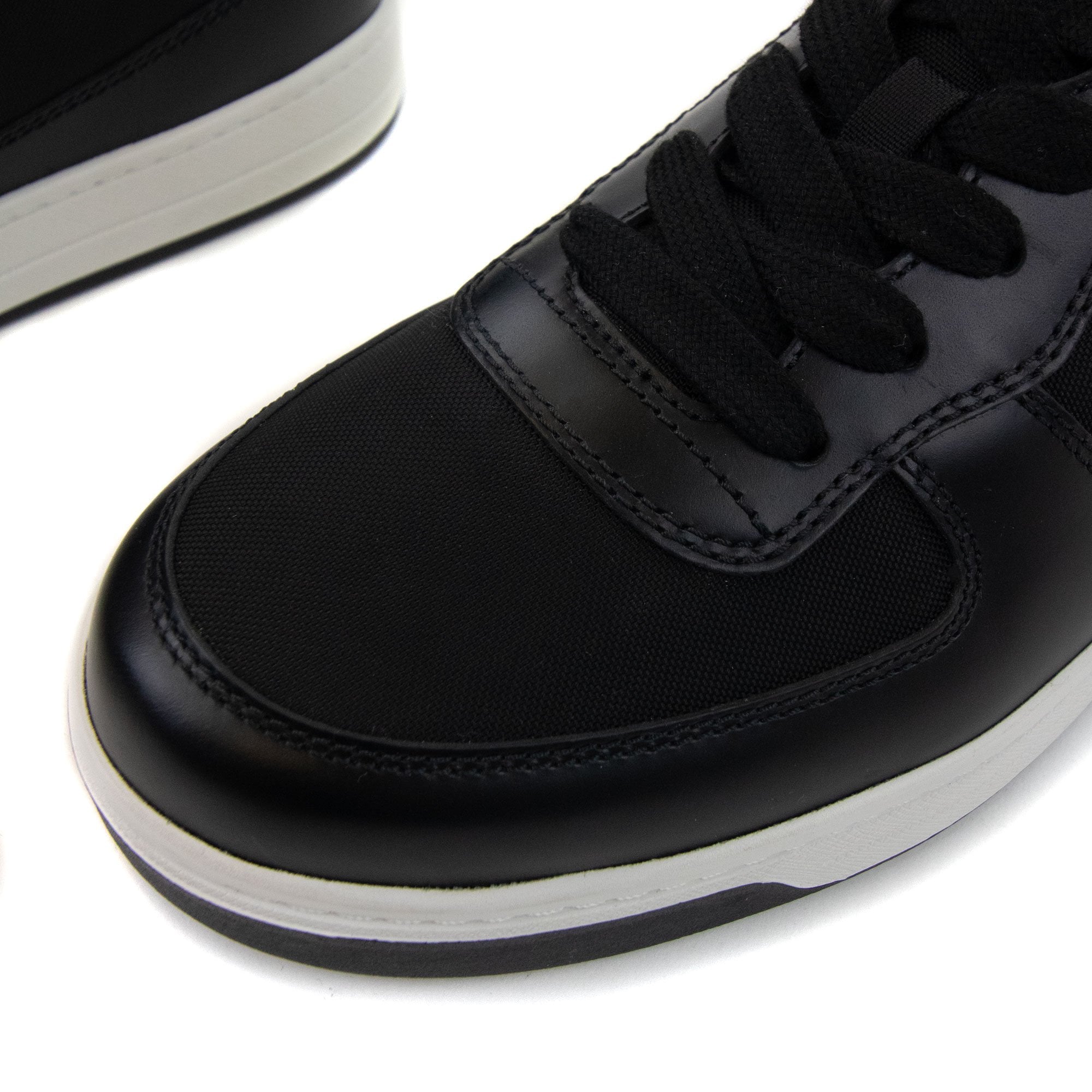 Prada Calzature Uomo Low Top Leather Trainer Black