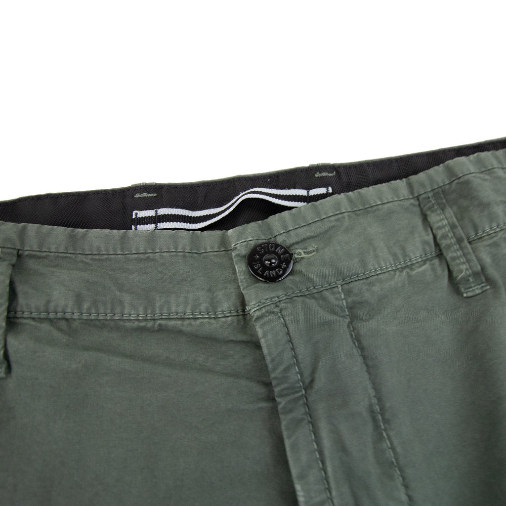 Stone Island L11wa Garment Dyed Canvas Shorts Musk Green V0159