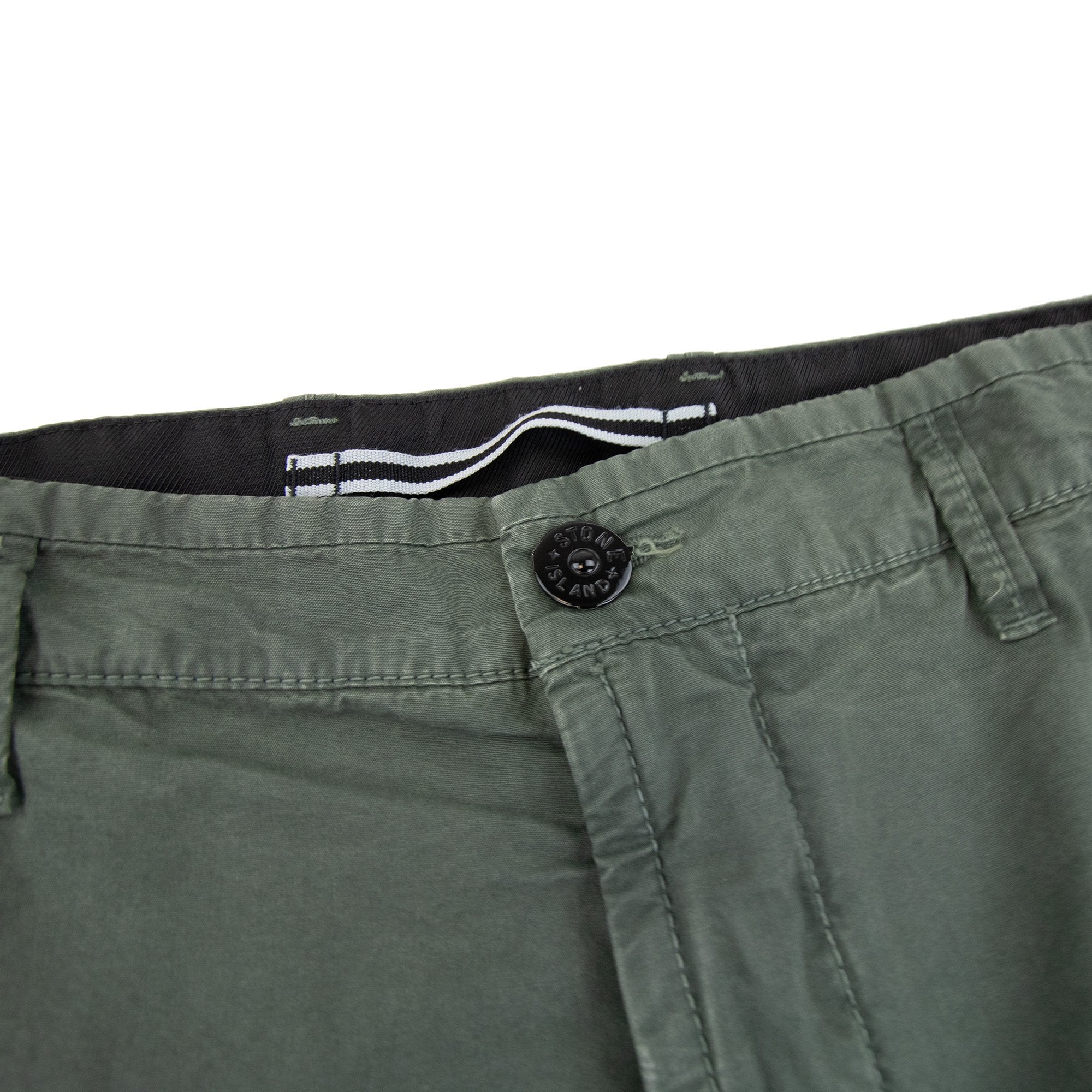 Stone Island L11wa Garment Dyed Canvas Shorts Musk Green V0159