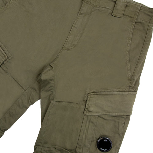 Cp Company Bermuda Cargo Stretch Gabardine Shorts Green 683