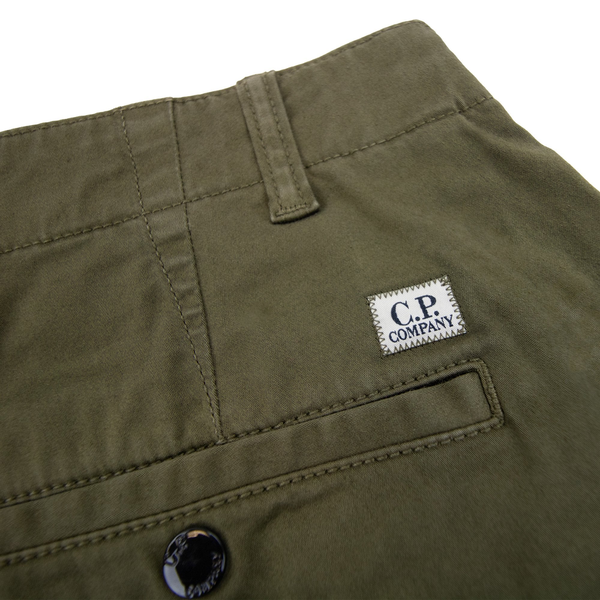 Cp Company Bermuda Cargo Stretch Gabardine Shorts Green 683