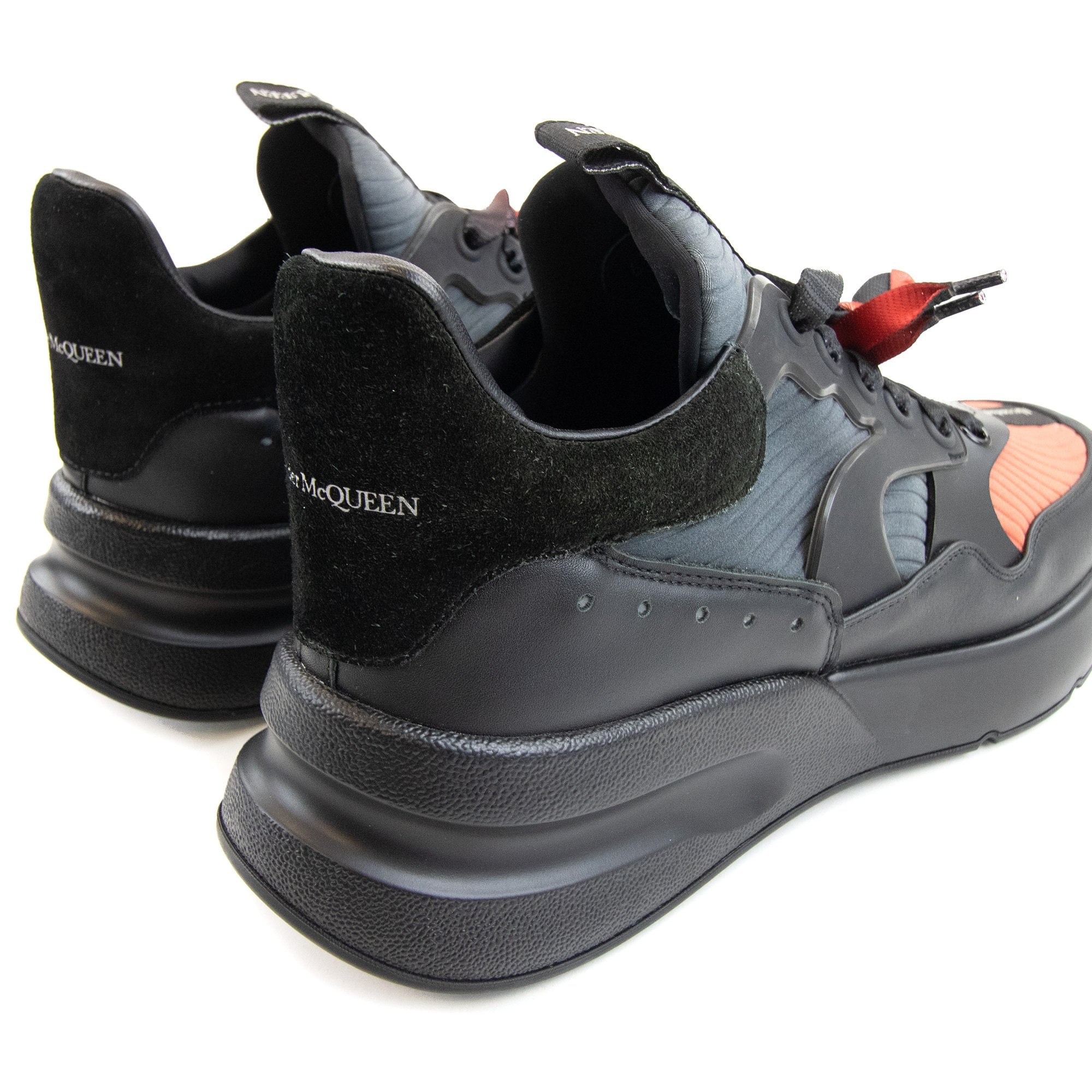 Alexander Mcqueen Oversize Lace-up Sneakers Black/blue/red