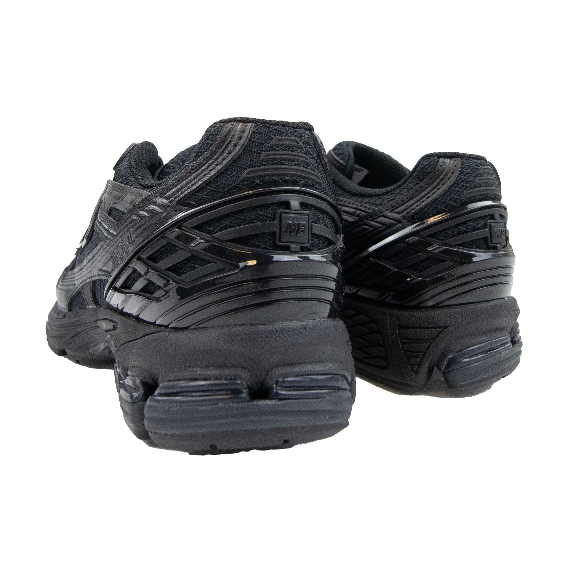 New Balance M1906 Low Trainers Black