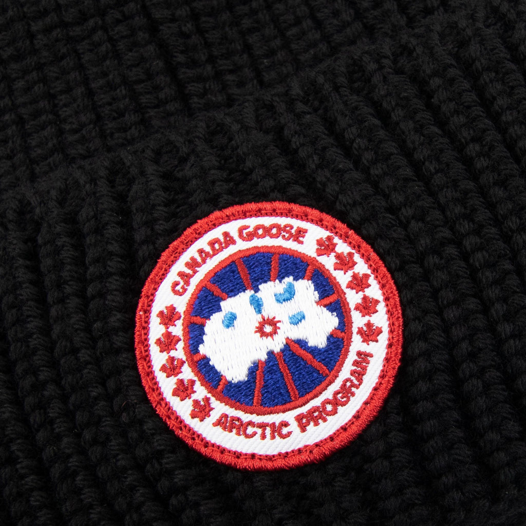 Canada Goose Arctic Disc Rib Beanie Black