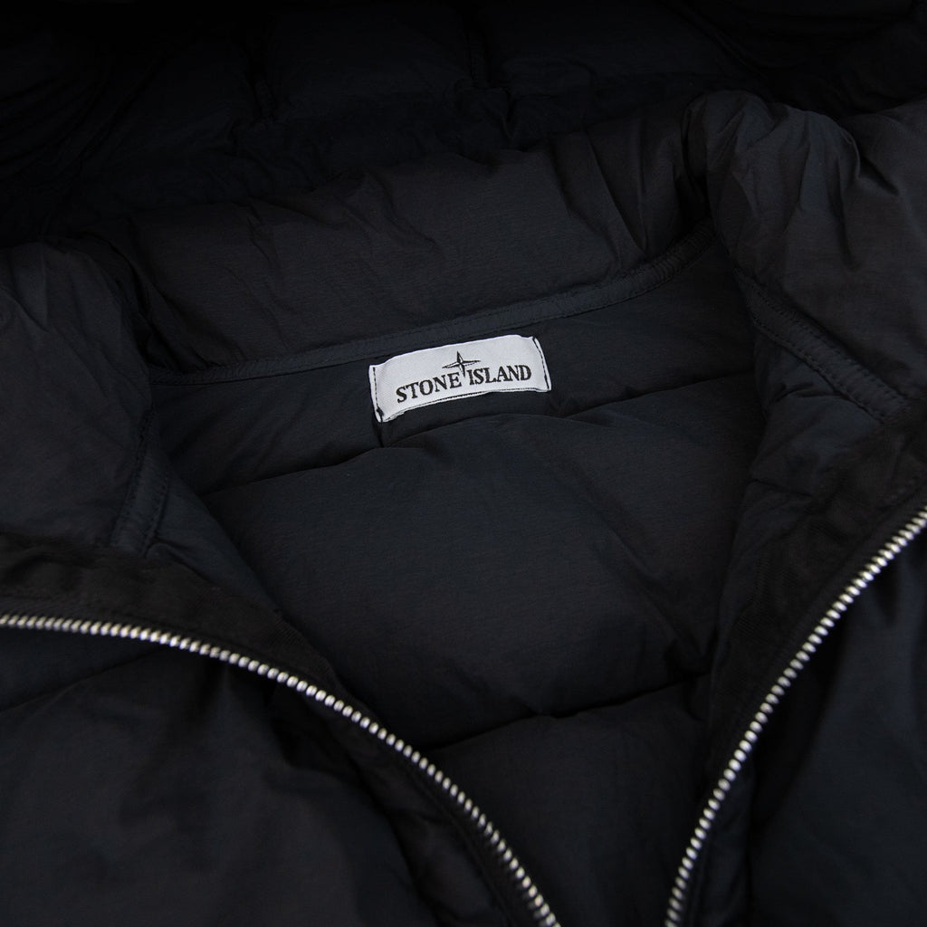 Stone Island 43128 Seamless Tunnel Nylon Down Jacket Black V0029