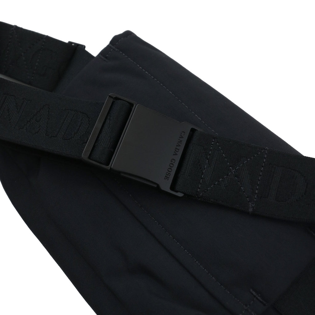 Canada Goose Mini Waistpack Black Disc 61 Black