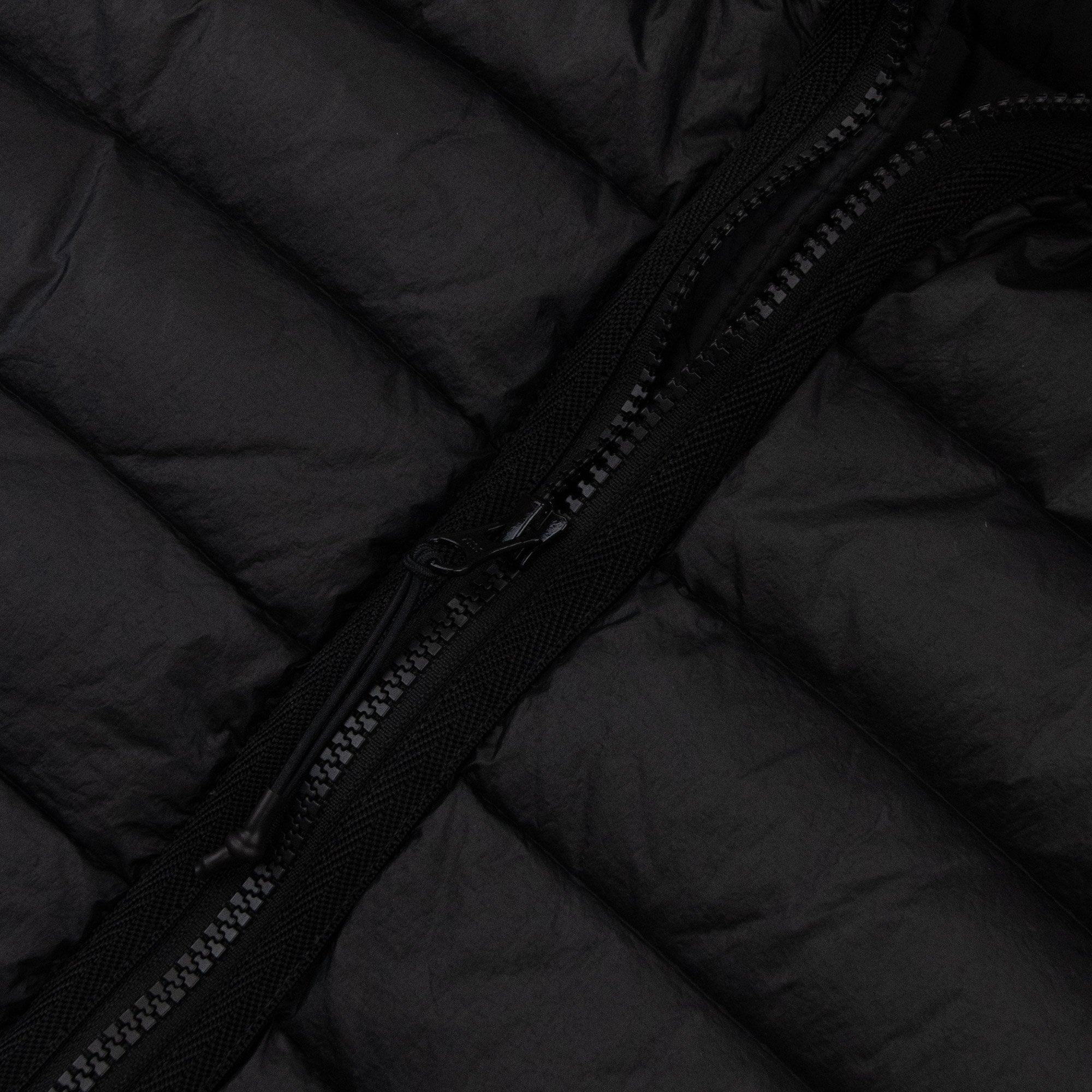 Stone Island G100007 Loom Woven Chambers Gilet Black V0029