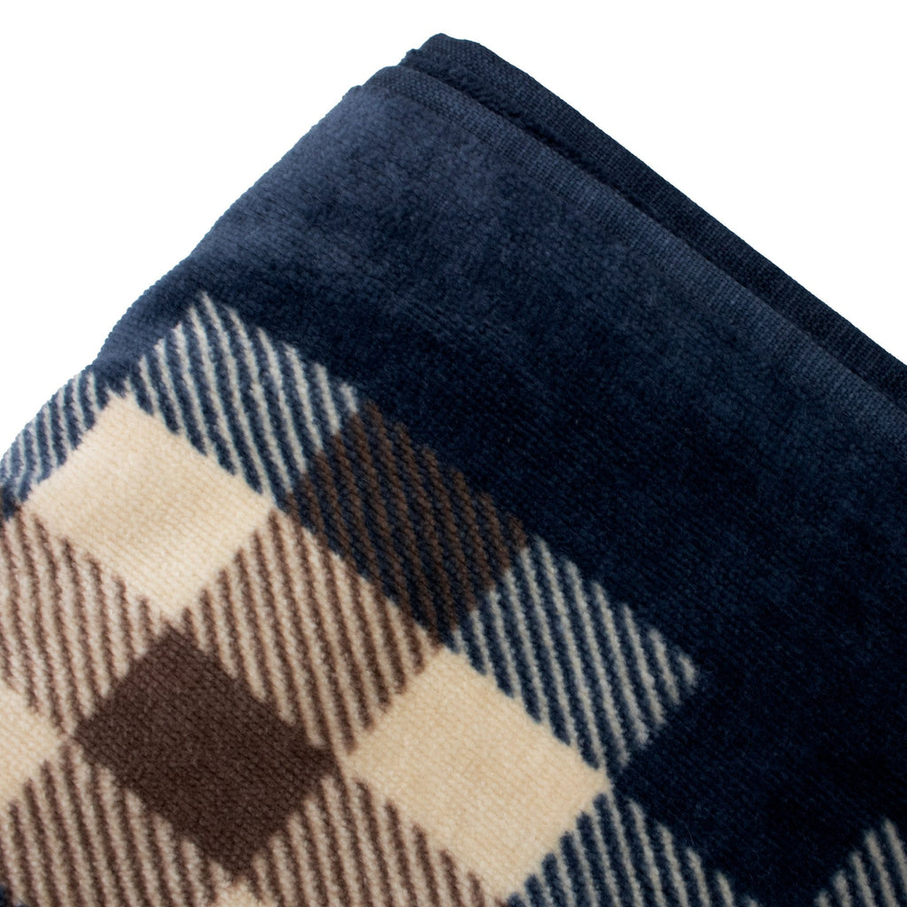 Aquascutum Iconic Beach Towel Club Check 28